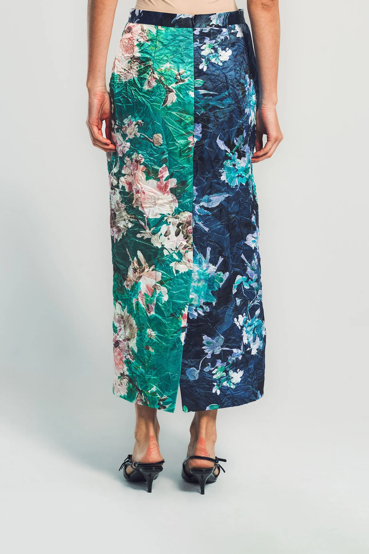 ERDEM | FLORAL PRINT TEXTURED SATIN PENCIL SKIRT - Image 4