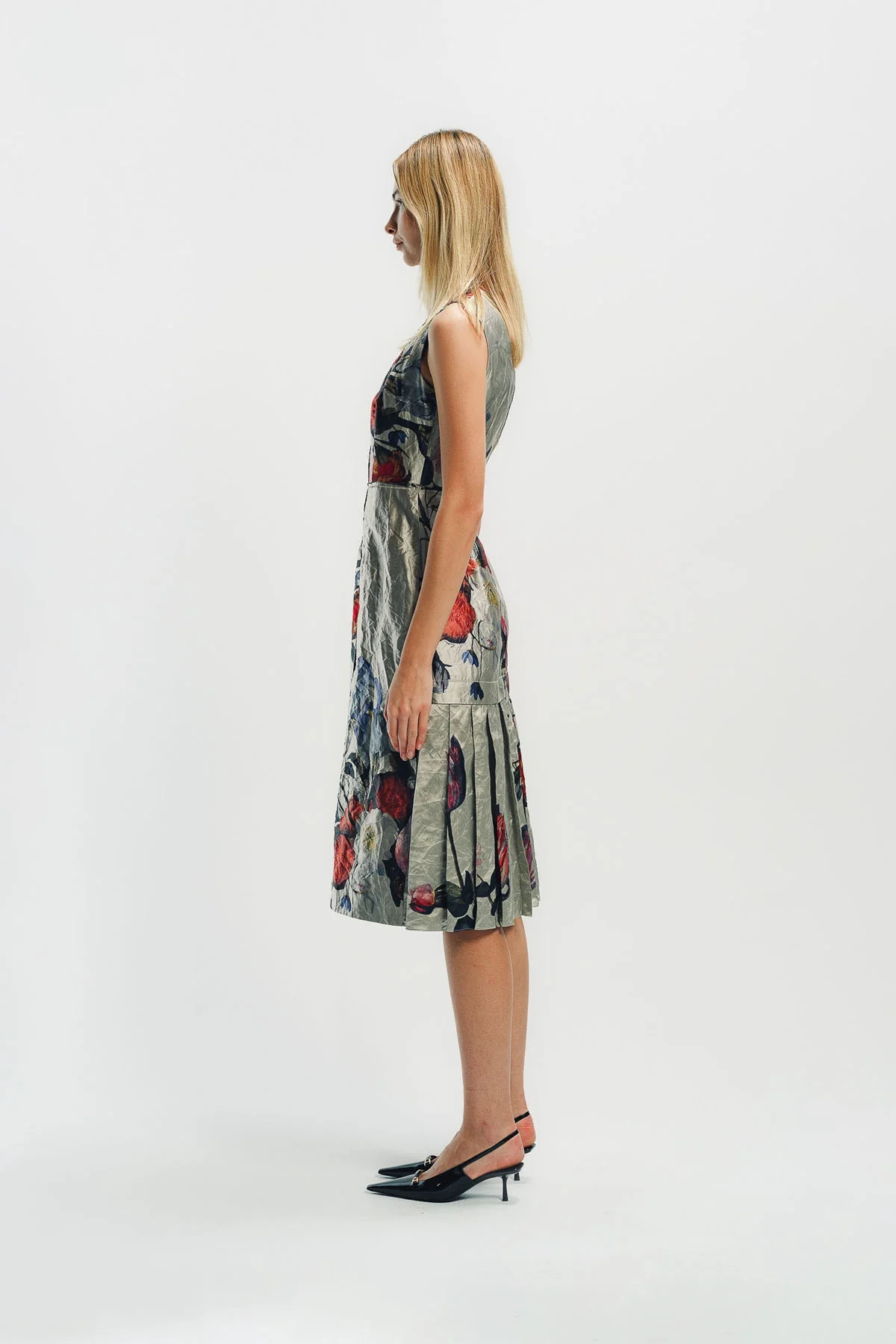 ERDEM | FLORAL PRINT TEXTURED SATIN SLEEVELESS MIDI DRESS - Image 3