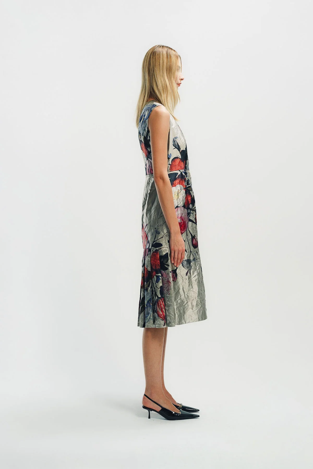 ERDEM | FLORAL PRINT TEXTURED SATIN SLEEVELESS MIDI DRESS - Image 5