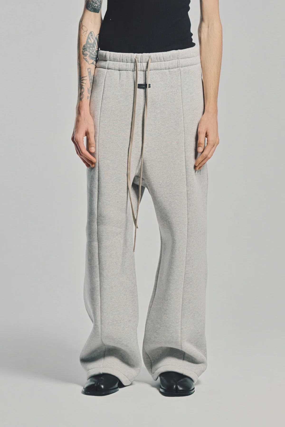 FEAR OF GOD | ATHLETICS WIDE LEG SWEATPANTS - Image 7