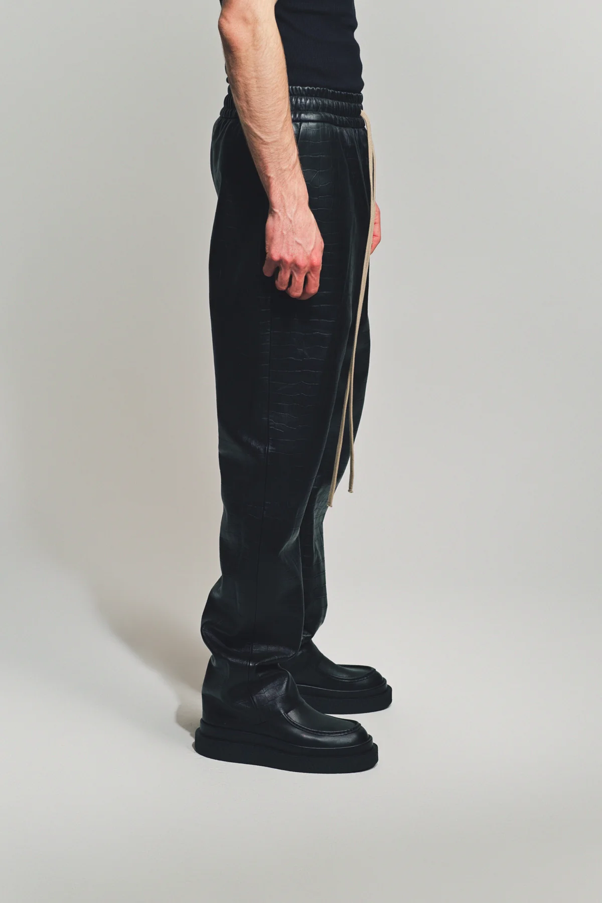 FEAR OF GOD | LEATHER FORUM PANTS - Image 5