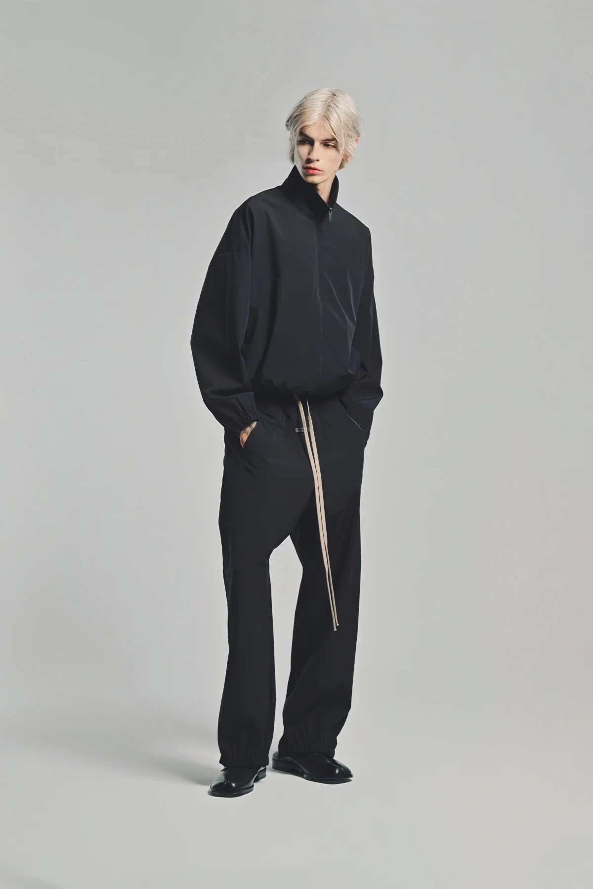 FEAR OF GOD | NYLON TRACKPANTS