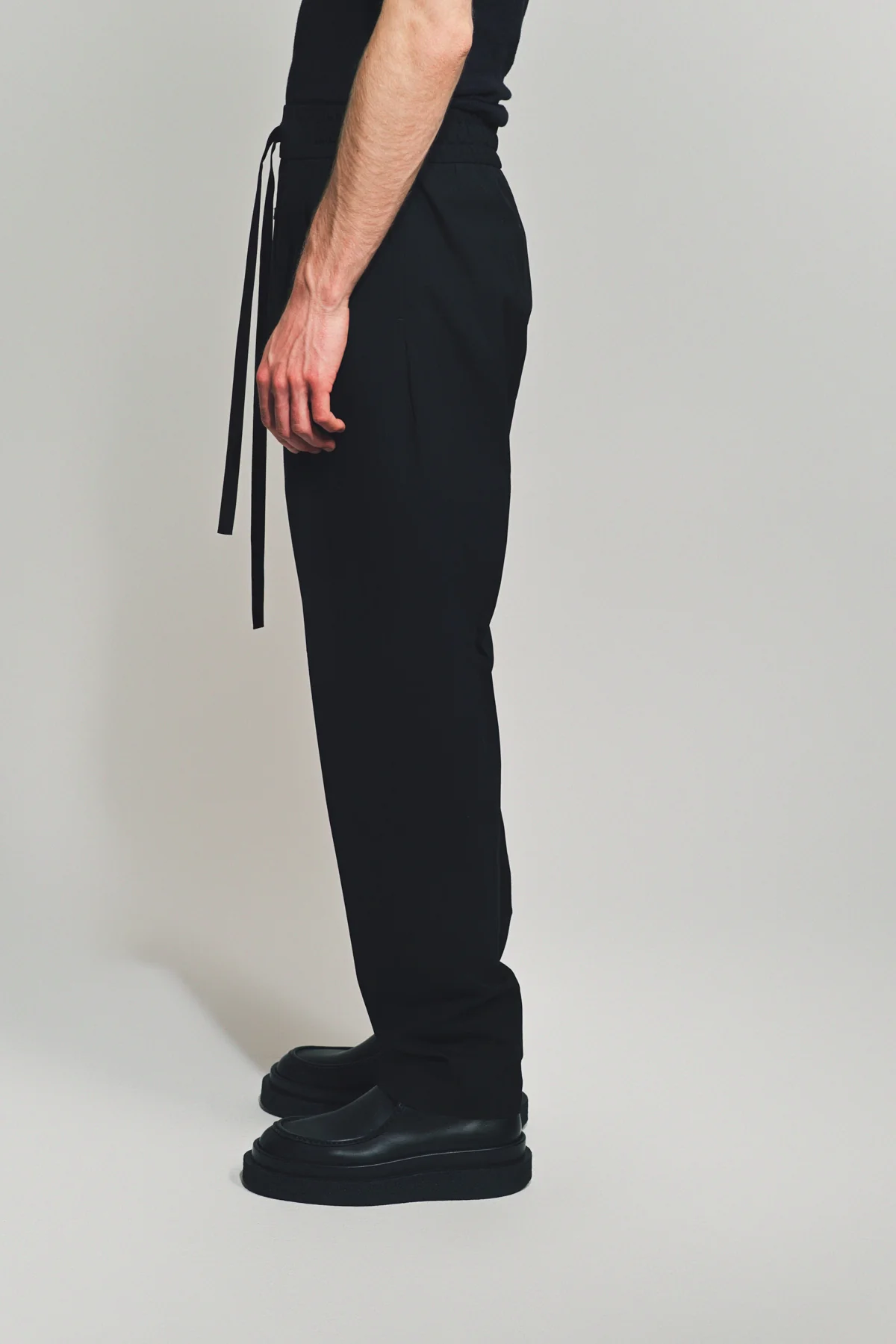 FEAR OF GOD | OXFORD DRAWSTRING ETERNAL PANTS - Image 4
