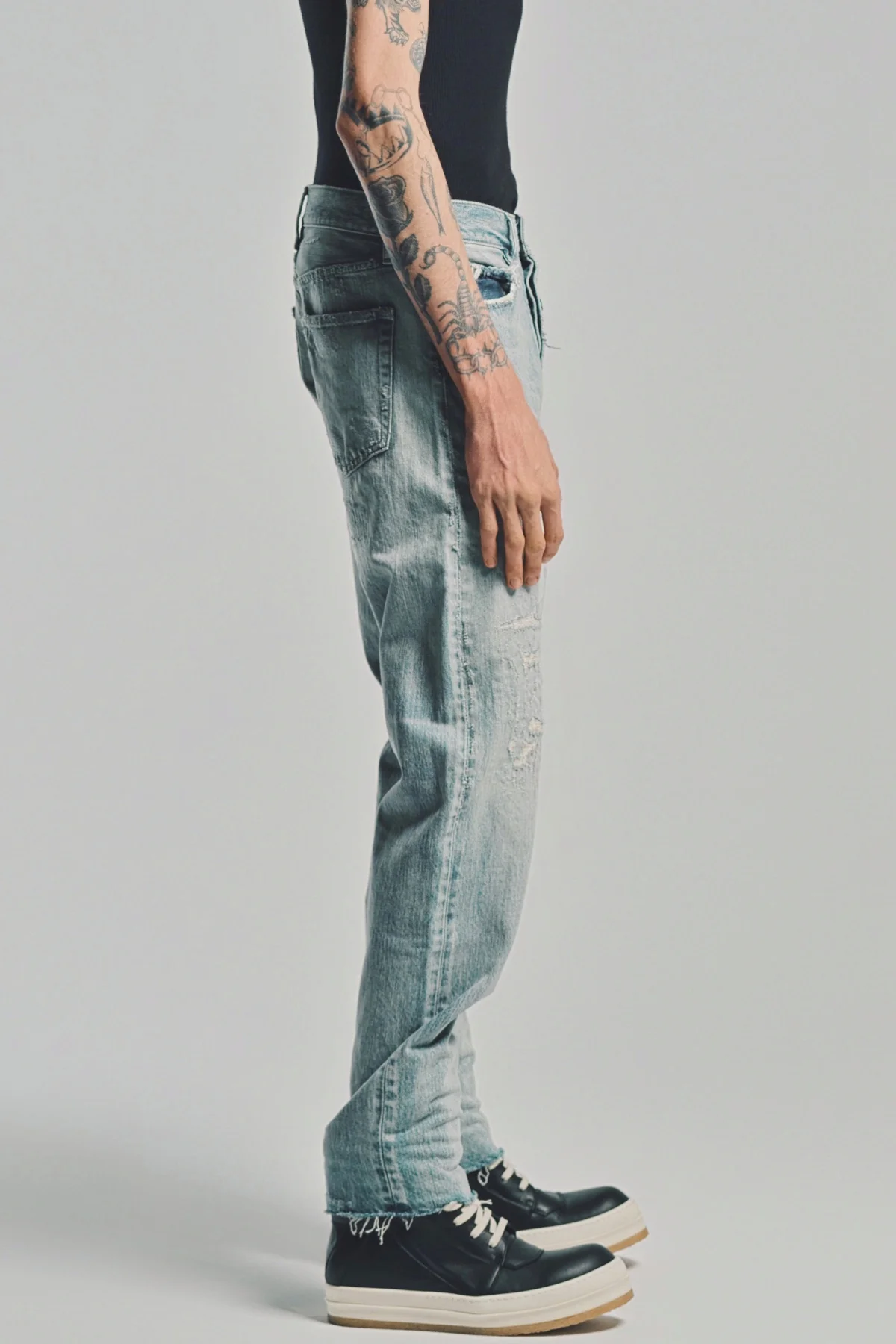 FEAR OF GOD | REPAIRED CLASSIC 5 POCKET JEANS - Image 5