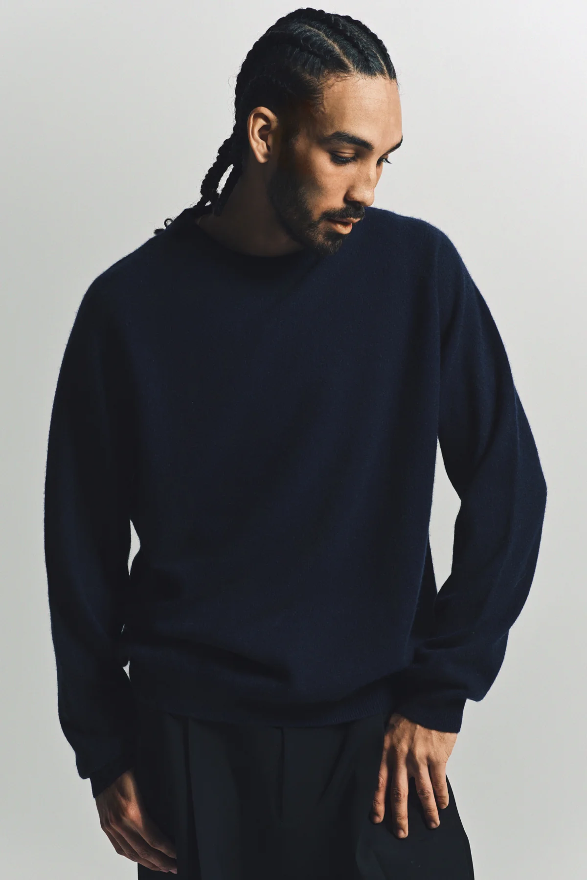 FRENCKENBERGER | BOYFRIEND R-NECK SWEATER - Image 2