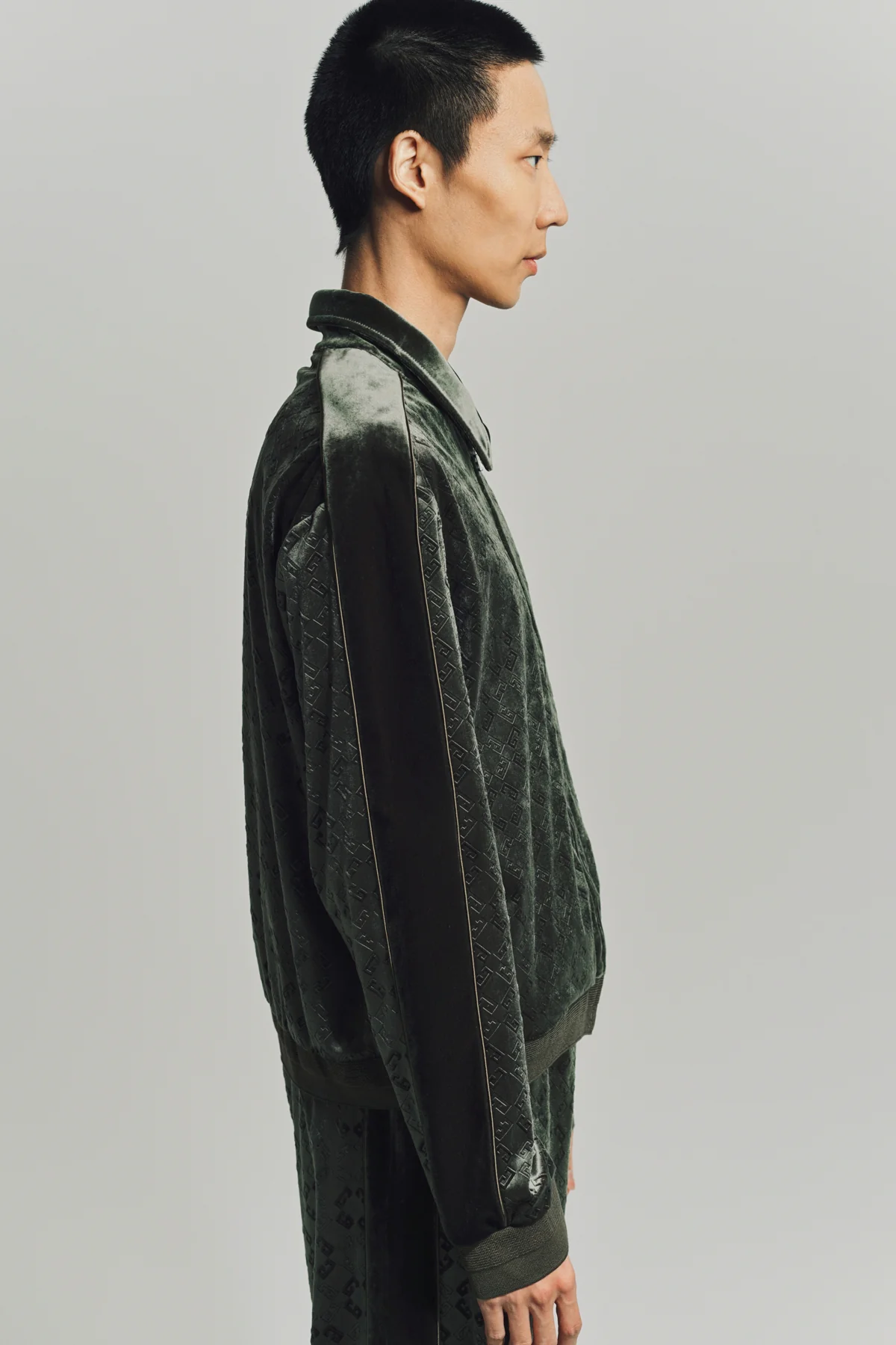 GIVENCHY | TRACKSUIT JACKET IN MONOGRAM 72 VELVET - Image 3