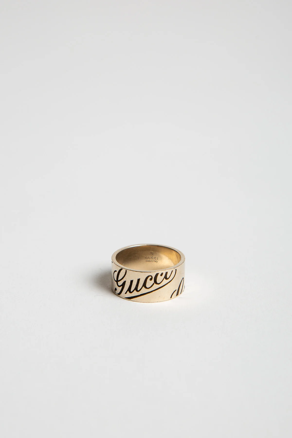 MAXFIELD COLLECTION | 1960'S 18K GOLD GUCCI RING