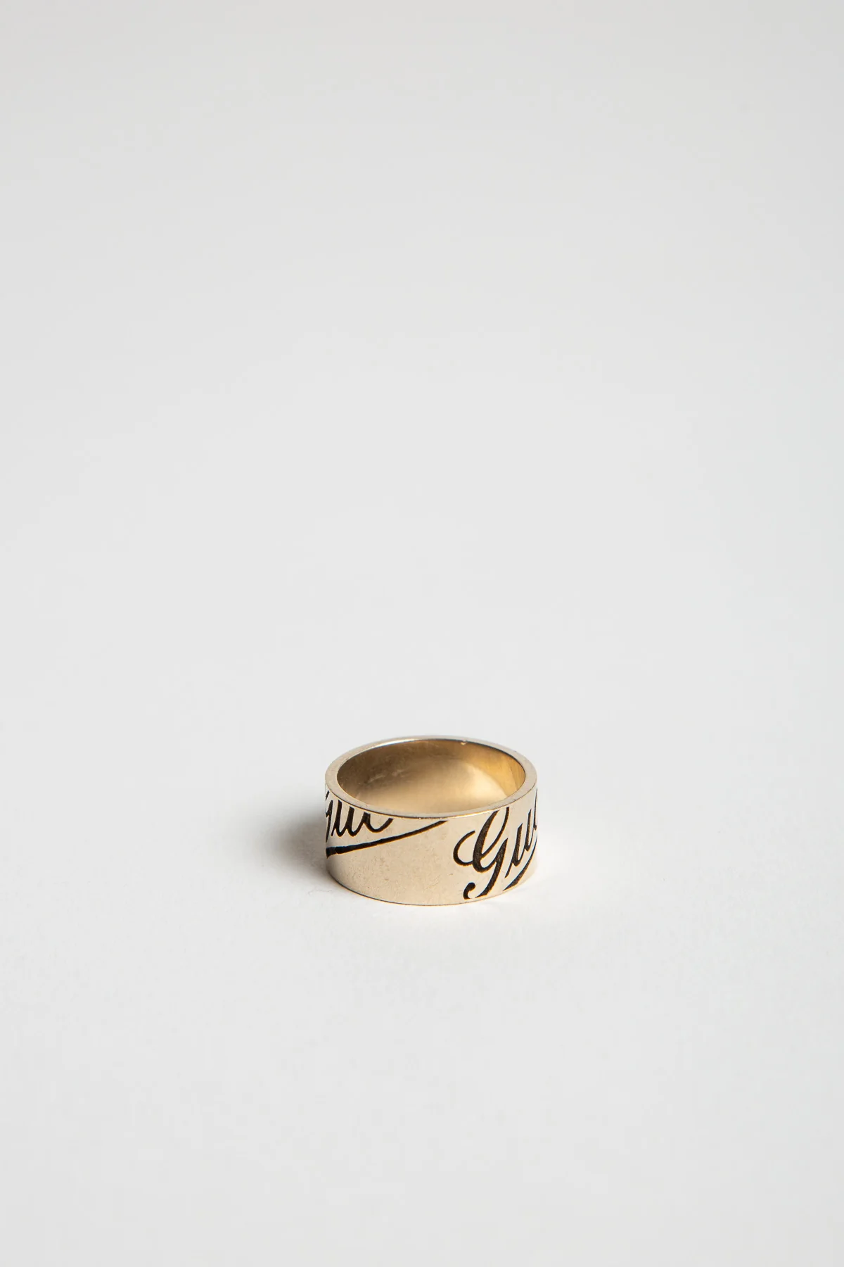 MAXFIELD COLLECTION | 1960'S 18K GOLD GUCCI RING - Image 2