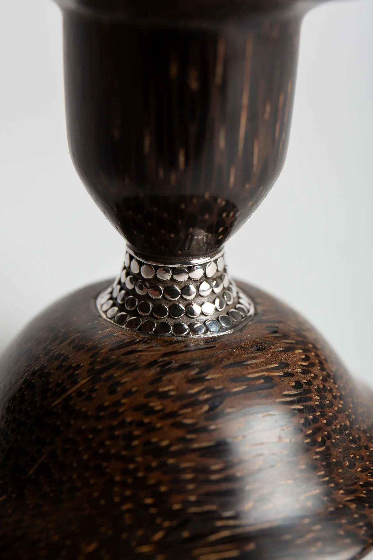 HARDY | PALMWOOD CANDLEHOLDER - Image 3