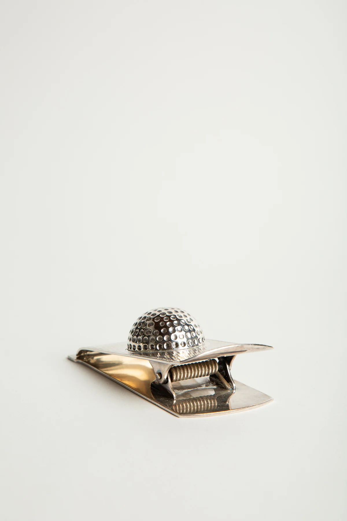 HERMÈS | 1960'S SILVER GOLF BALL PAPER CLIP - Image 3