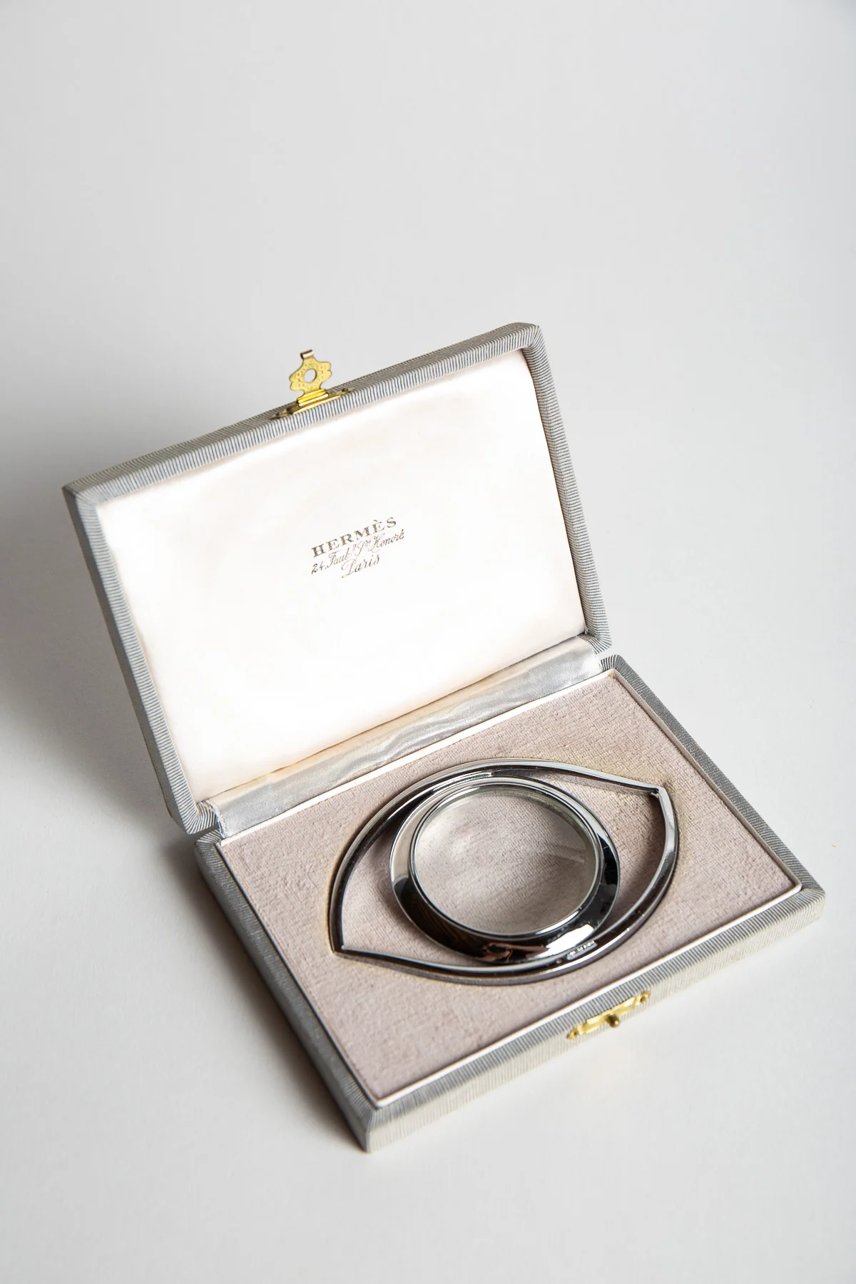 HERMÈS | VINTAGE CLEOPATRA EYE MAGNIFIER - Image 3
