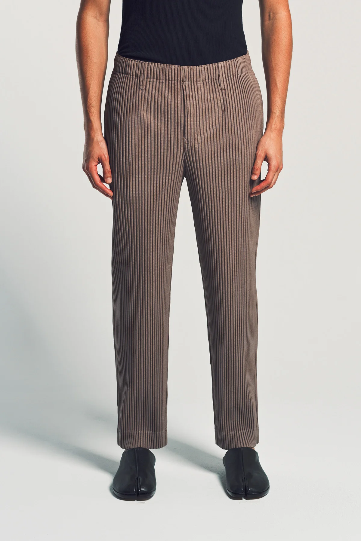 HOMME PLISSÉ ISSEY MIYAKE | TAILORED PLEATED PANTS - Image 2
