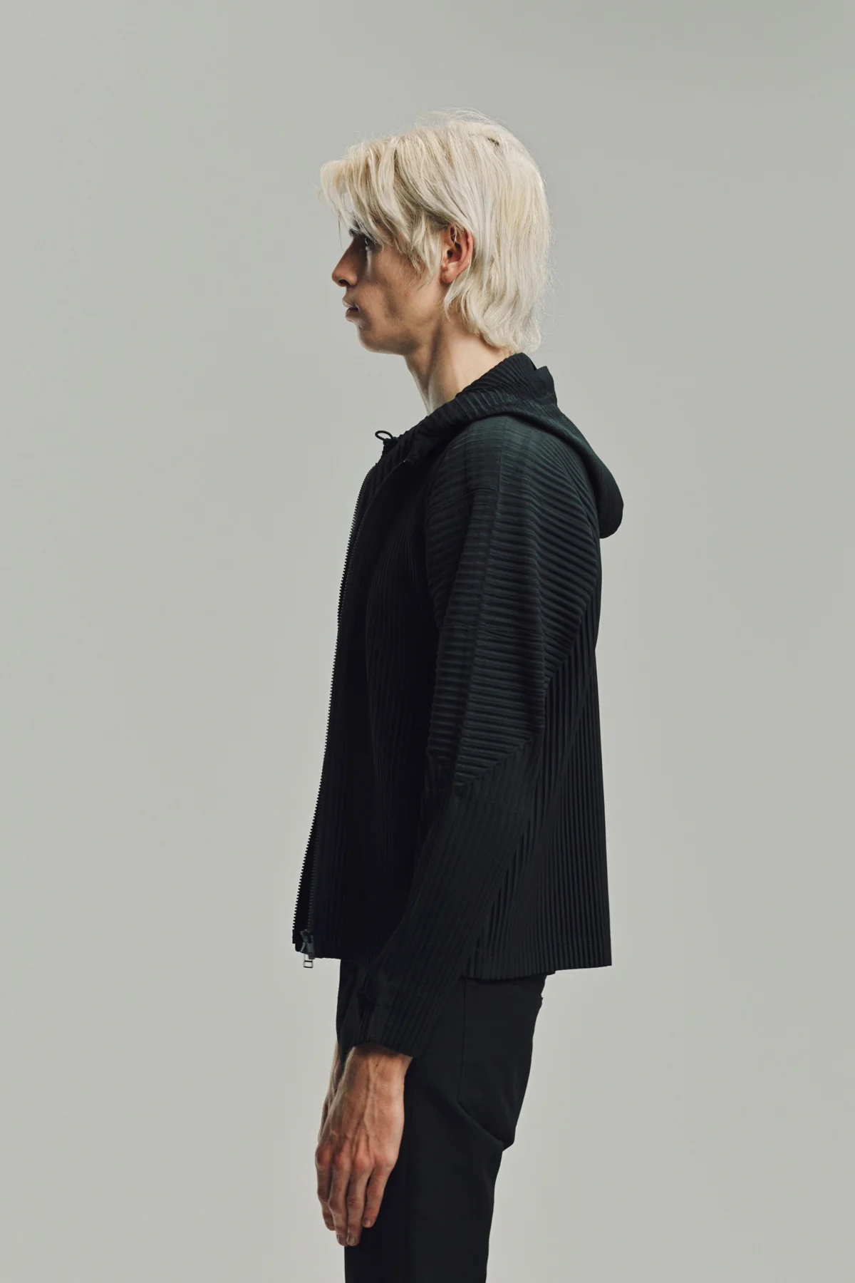 HOMME PLISSÉ ISSEY MIYAKE | ZIP HOODIE - Image 3