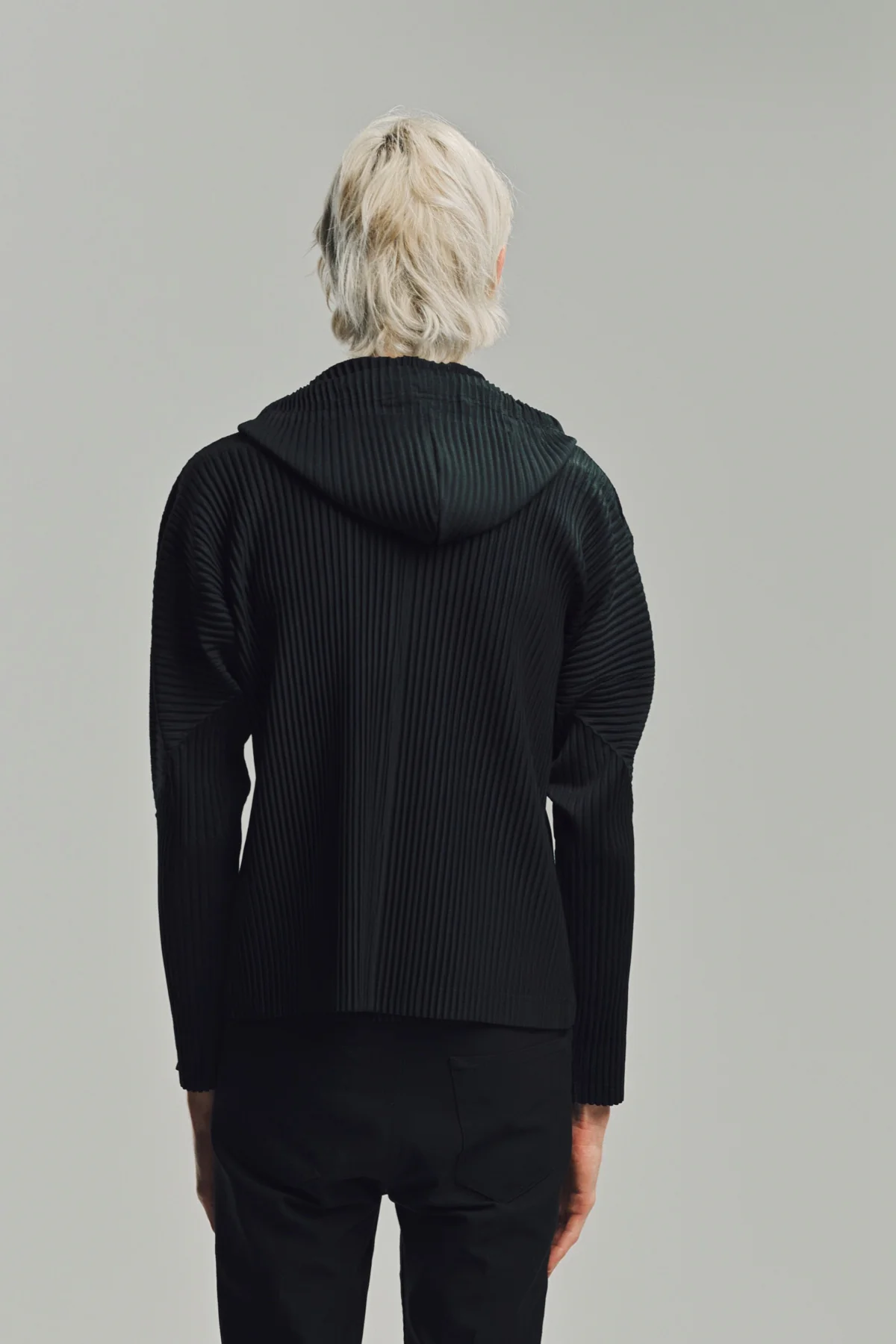 HOMME PLISSÉ ISSEY MIYAKE | ZIP HOODIE - Image 4