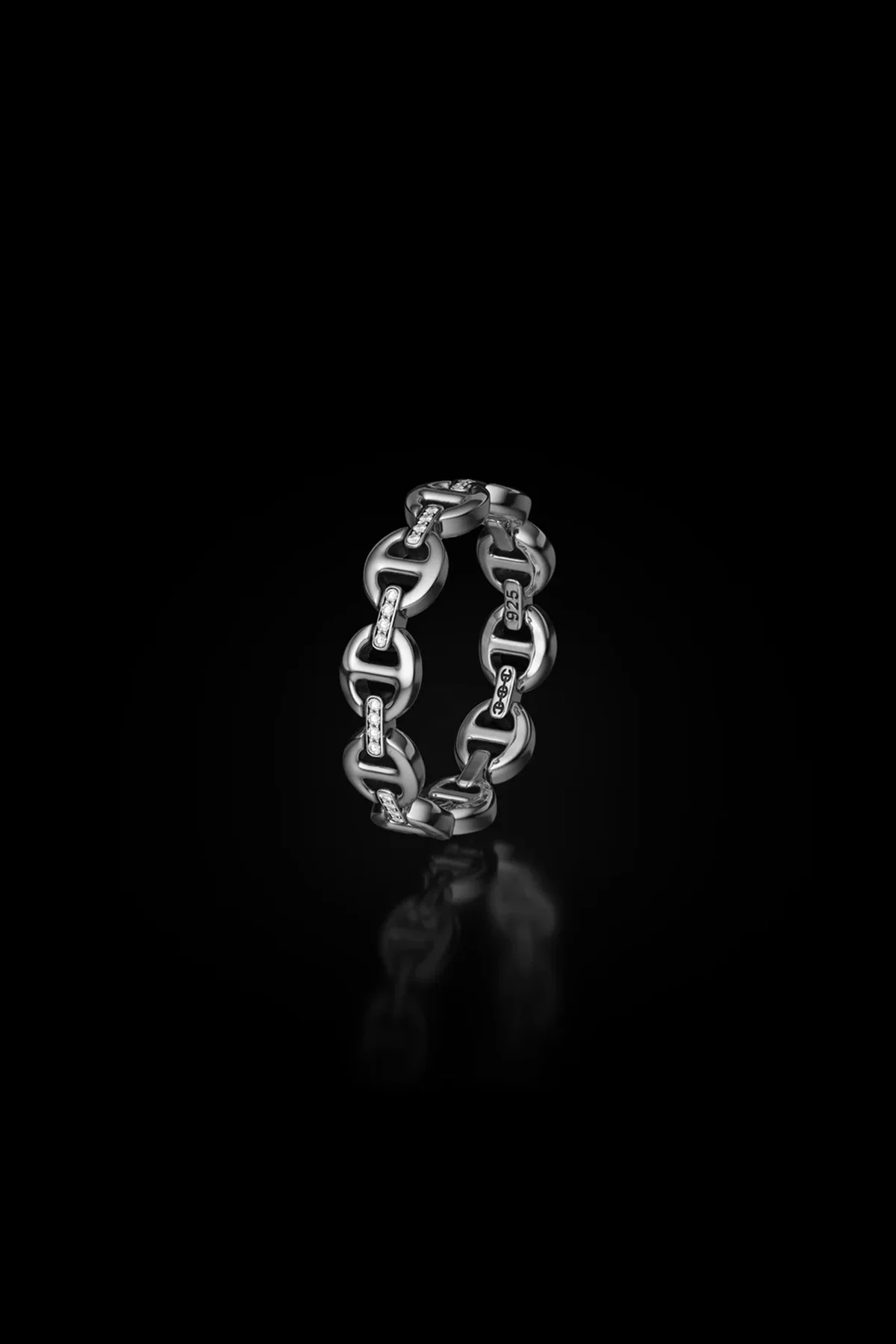 HOORSENBUHS | MICRO DAME TRI-LINK III WITH DIAMOND BRIDGES RING - Image 2