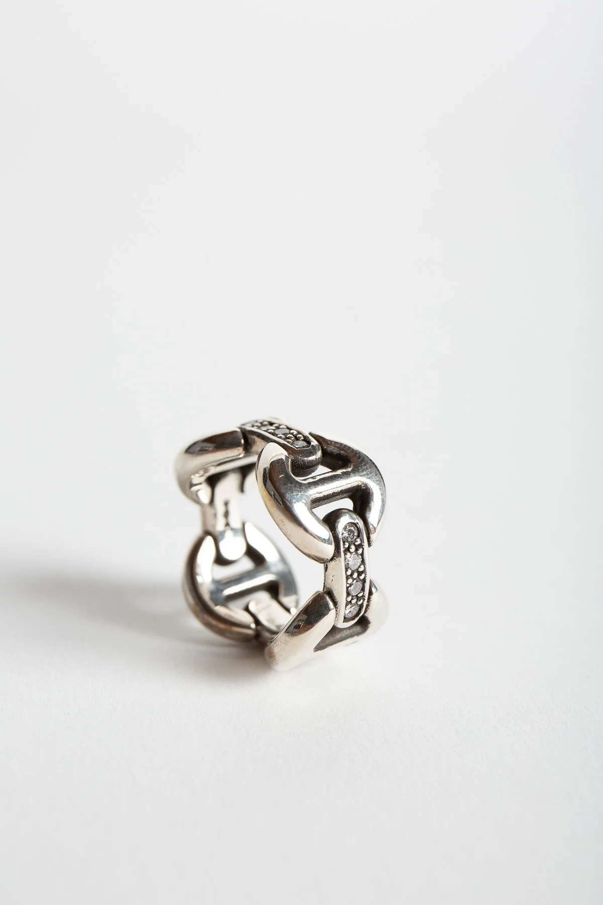 HOORSENBUHS | QUAD LINK WITH DIAMOND BRIDGES RING - Image 3
