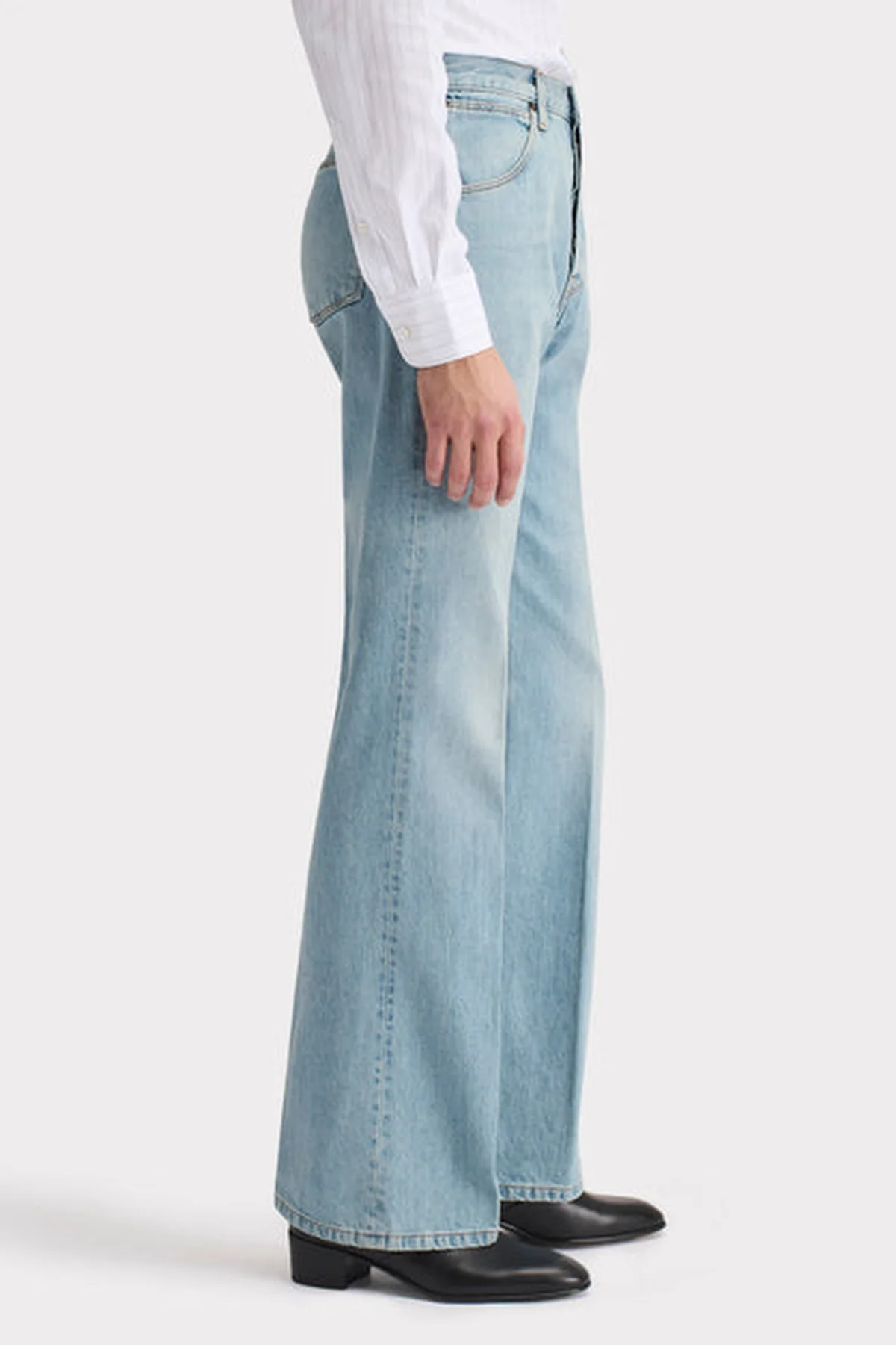 HUSBANDS | FLARED JEAN - Image 3
