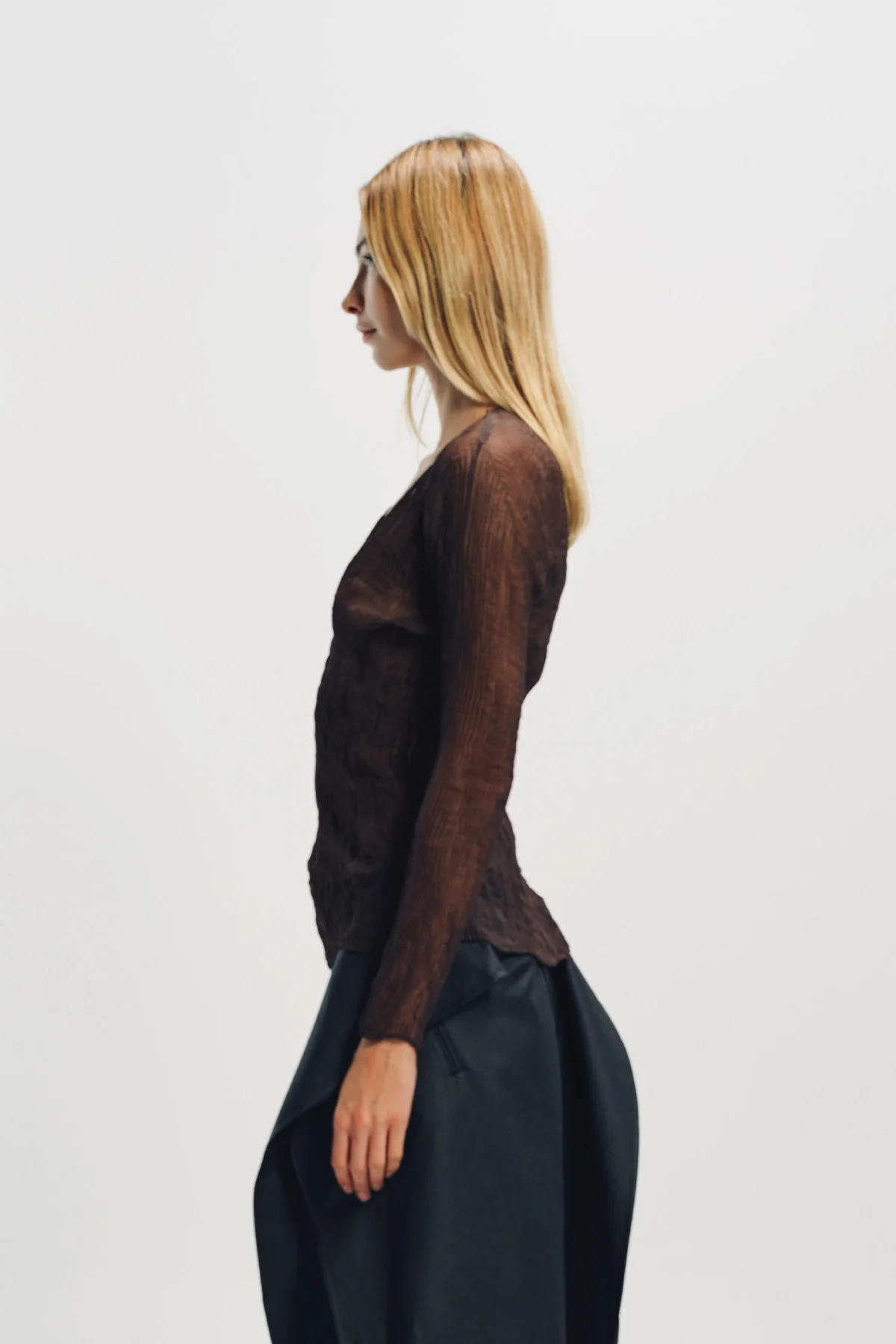 ISSEY MIYAKE | CHIFFON TWIST TOP - Image 5