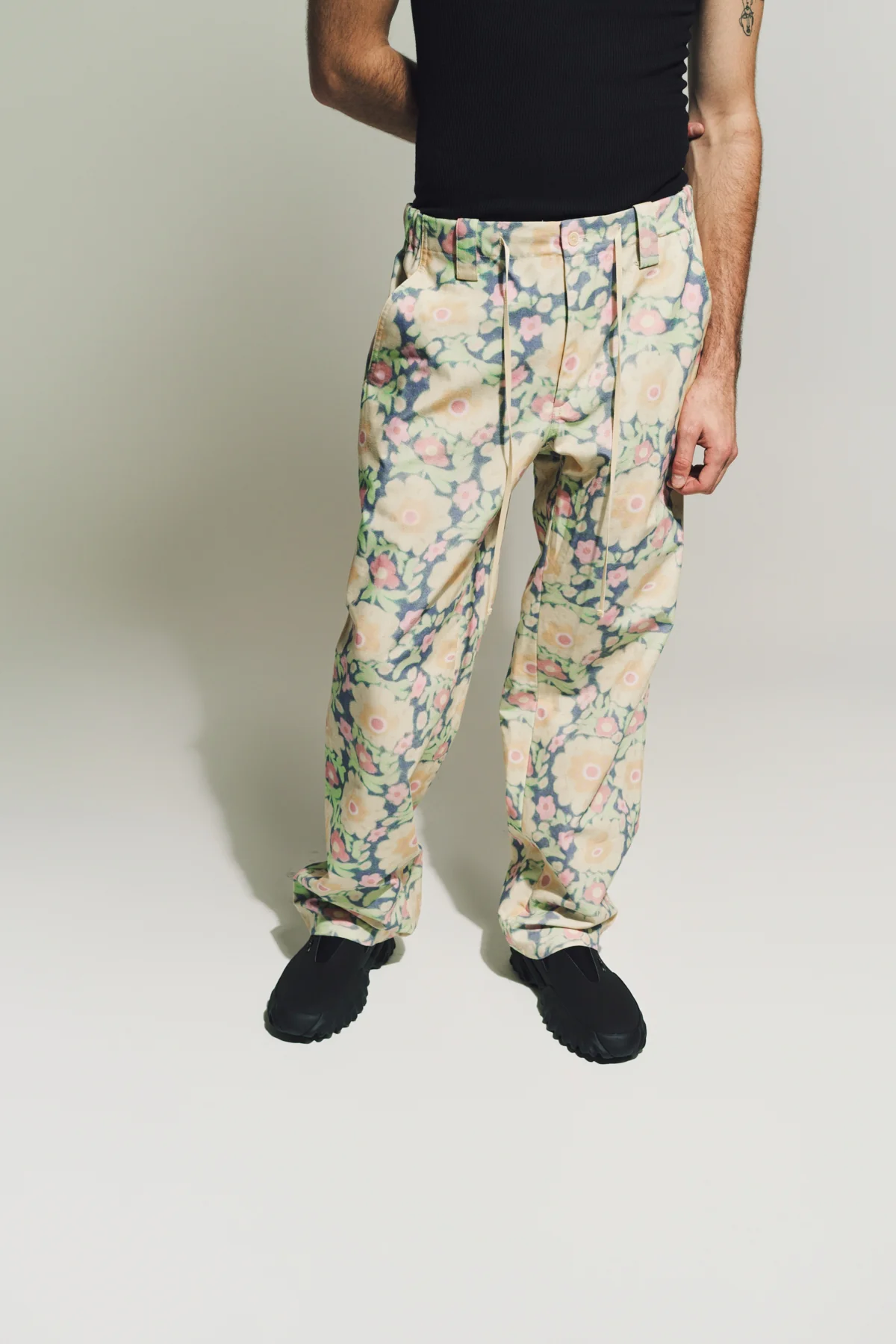 JACQUEMUS | FLORAL TAIOLO PANTS - Image 4