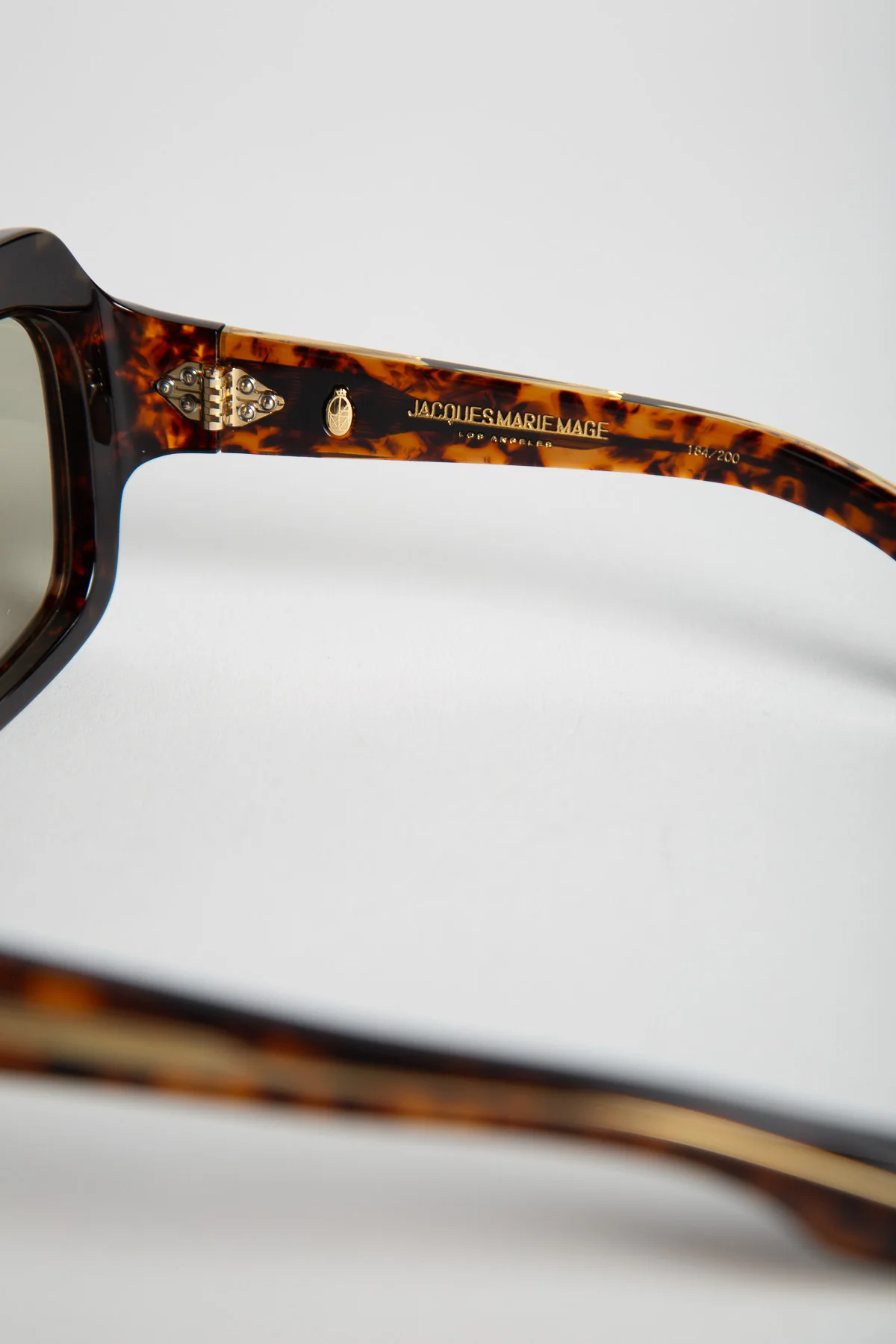 JACQUES MARIE MAGE | EVELYN SUNGLASSES IN YESTERDAY - Image 3