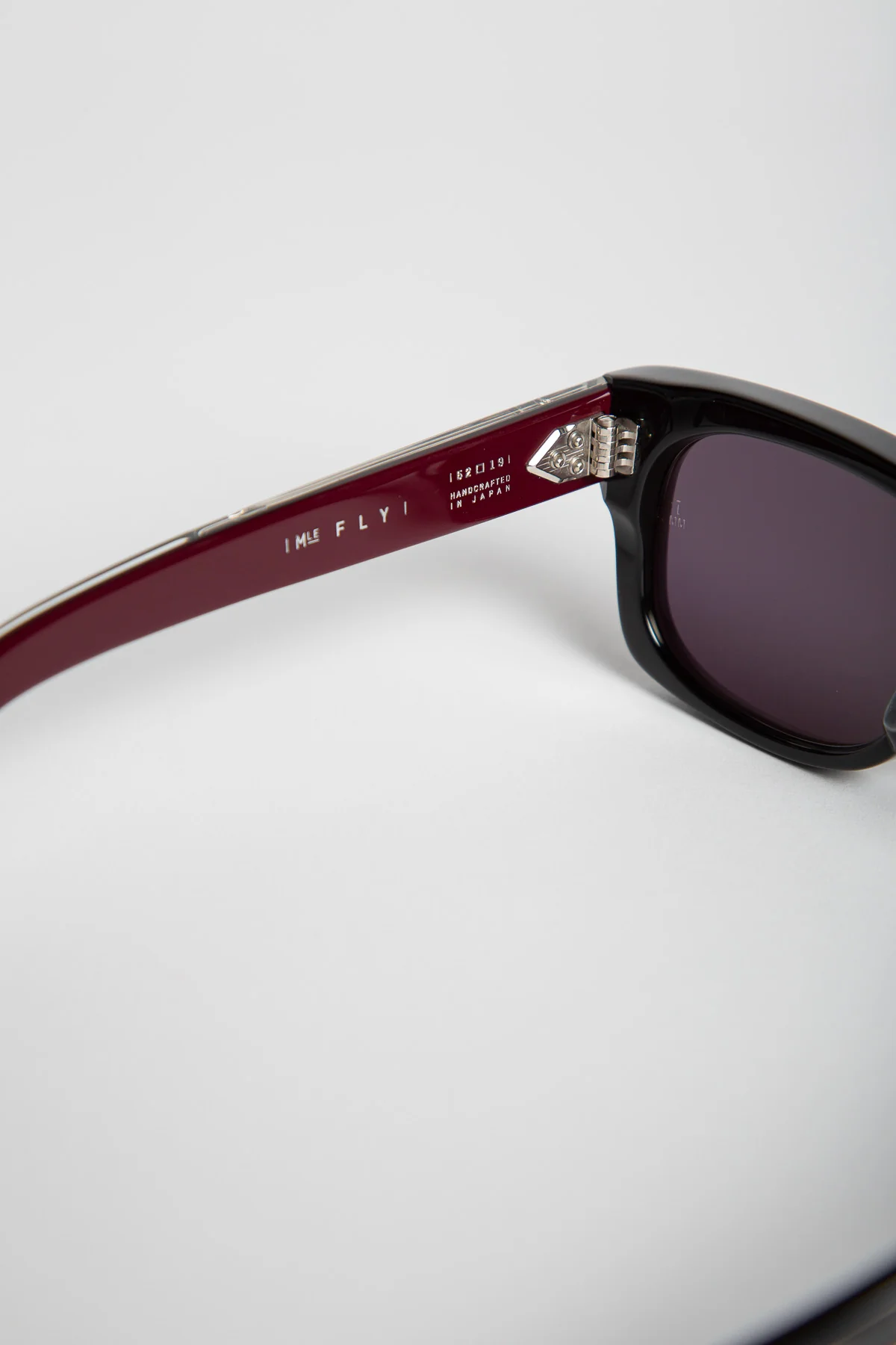 JACQUES MARIE MAGE | JEFF GOLDBLUM: FLY SUNGLASSES IN BLOODSTONE - Image 3