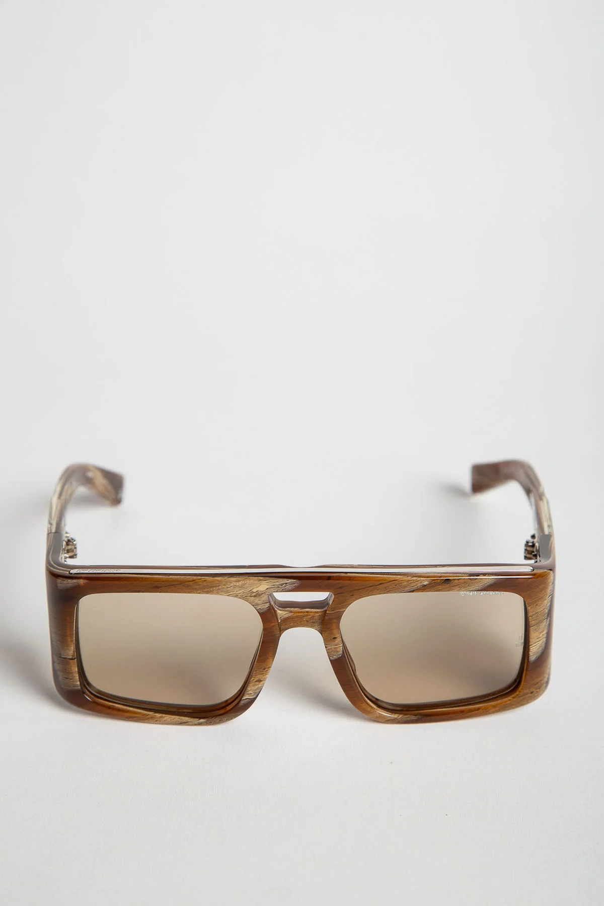 JACQUES MARIE MAGE | WINDSOR SUNGLASSES IN BARK HORN - Image 2