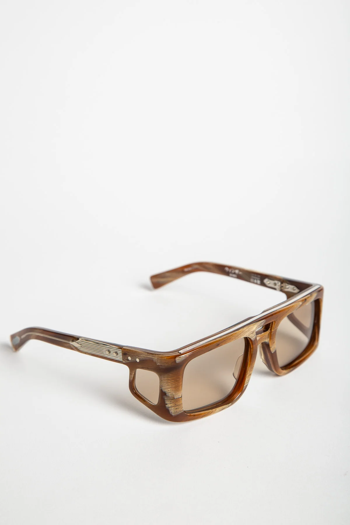 JACQUES MARIE MAGE | WINDSOR SUNGLASSES IN BARK HORN - Image 3