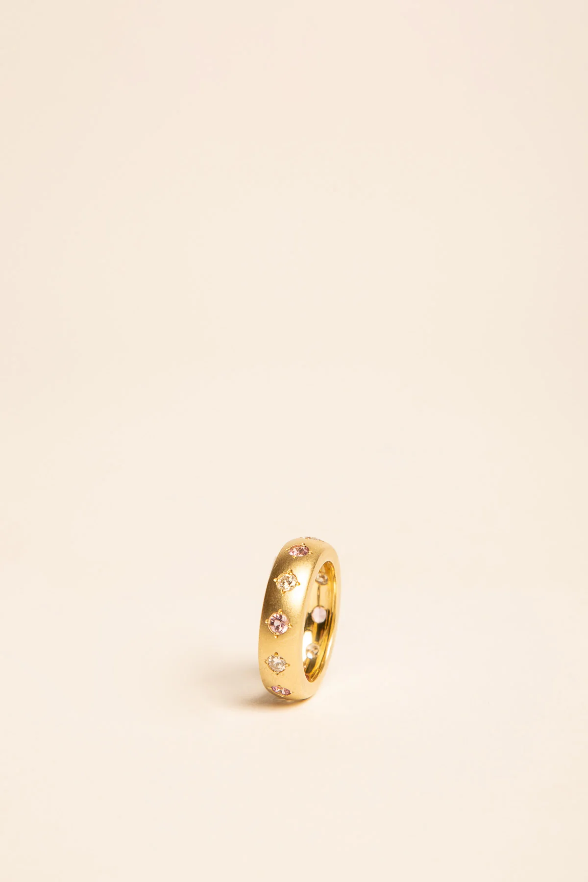 JENNA BLAKE | PINK SAPPHIRE DIAMOND GYPSY BAND