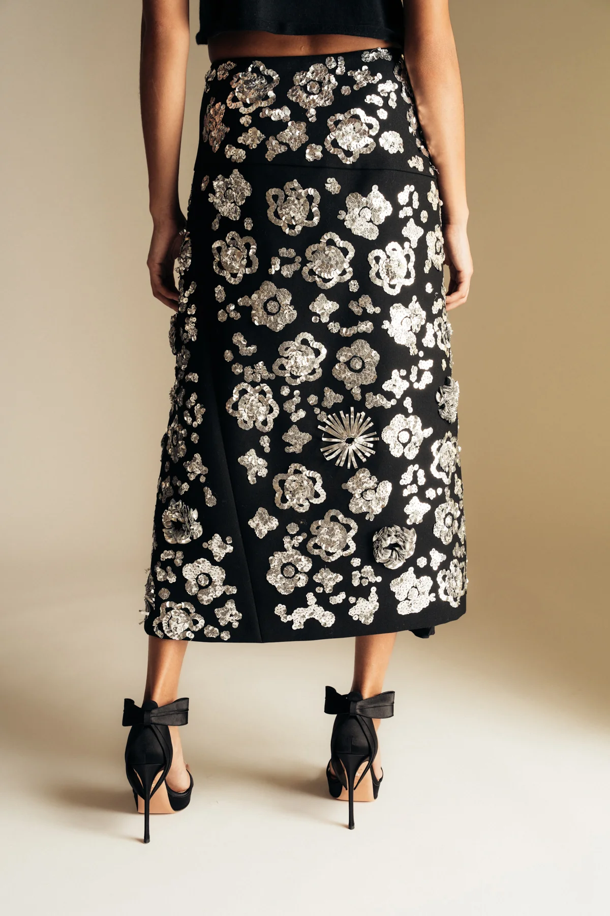 JIL SANDER | EMBROIDERED ASYMMETRICAL SKIRT - Image 4
