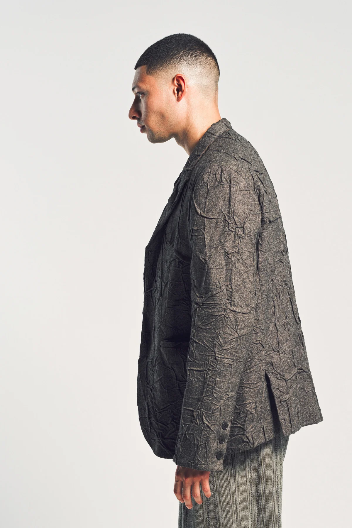 K'ANG | CRINKLE MID FIT BLAZER - Image 3