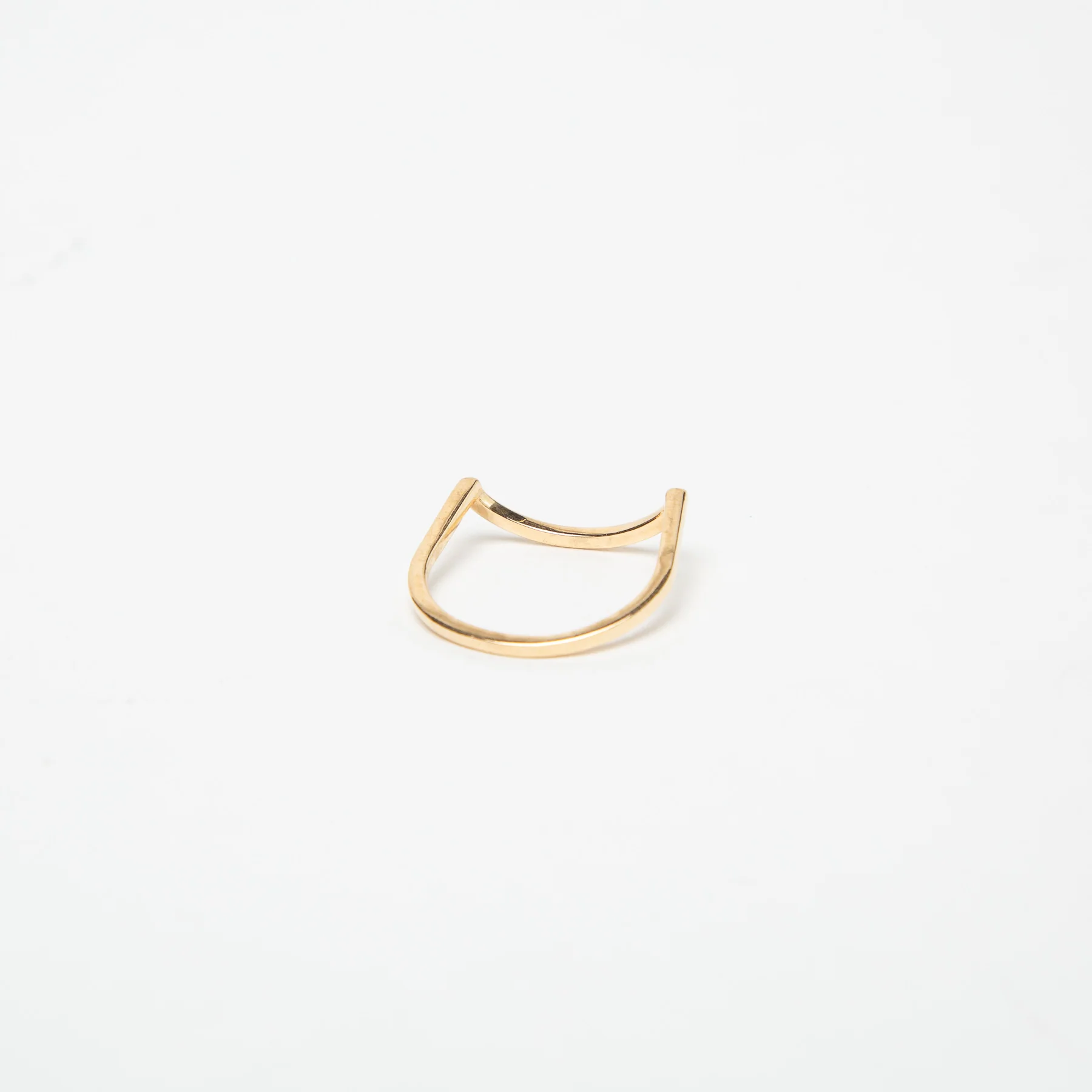 KWIT | 14K GOLD LETTER C RING - Image 3