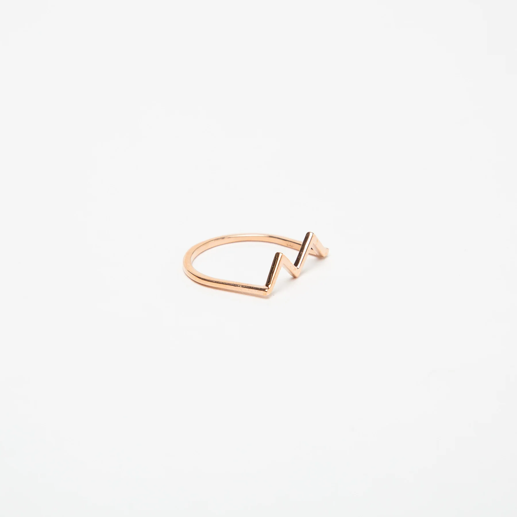 KWIT | 14K GOLD MW ZIG ZAG RING - Image 2