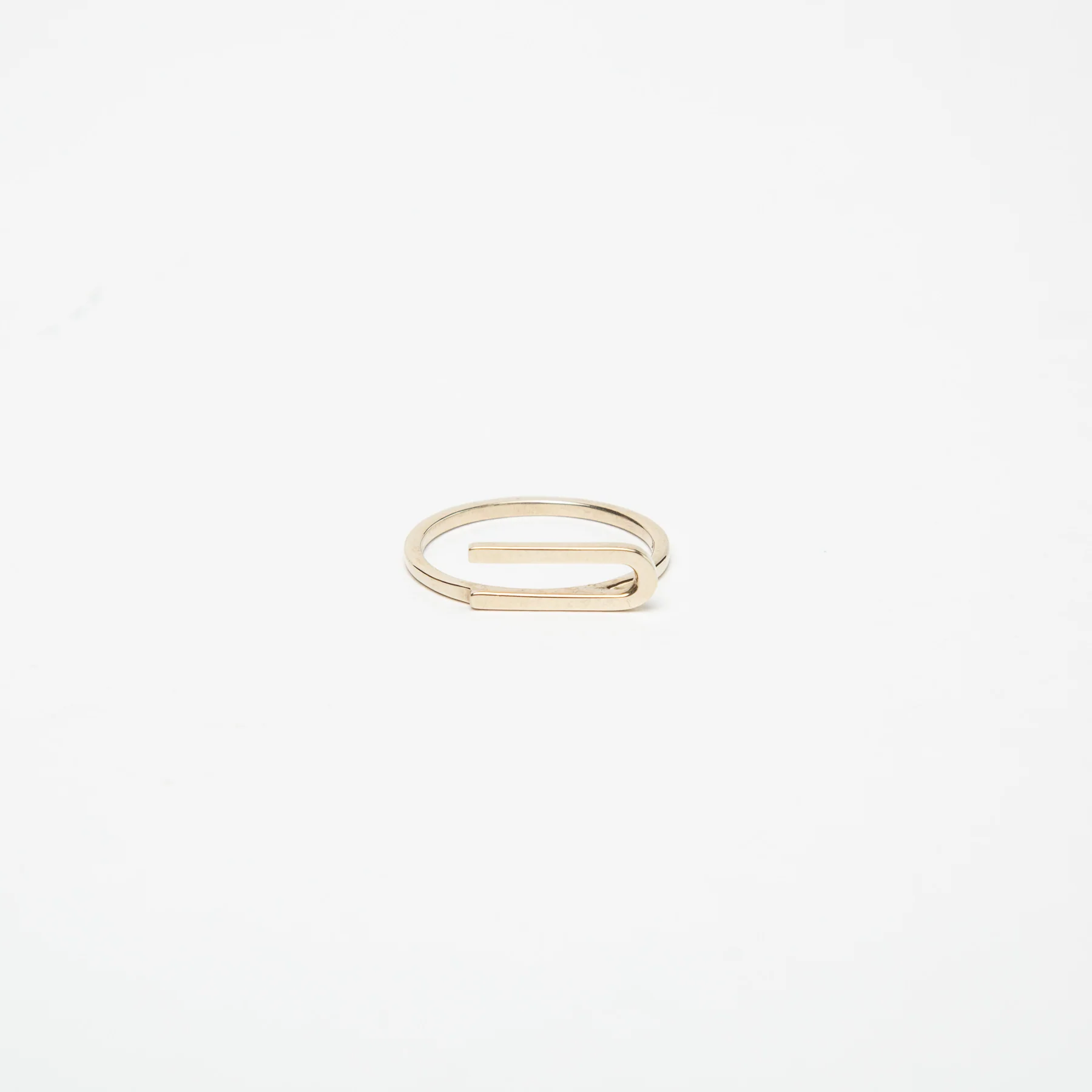 KWIT | 14K GOLD LETTER U RING - Image 4
