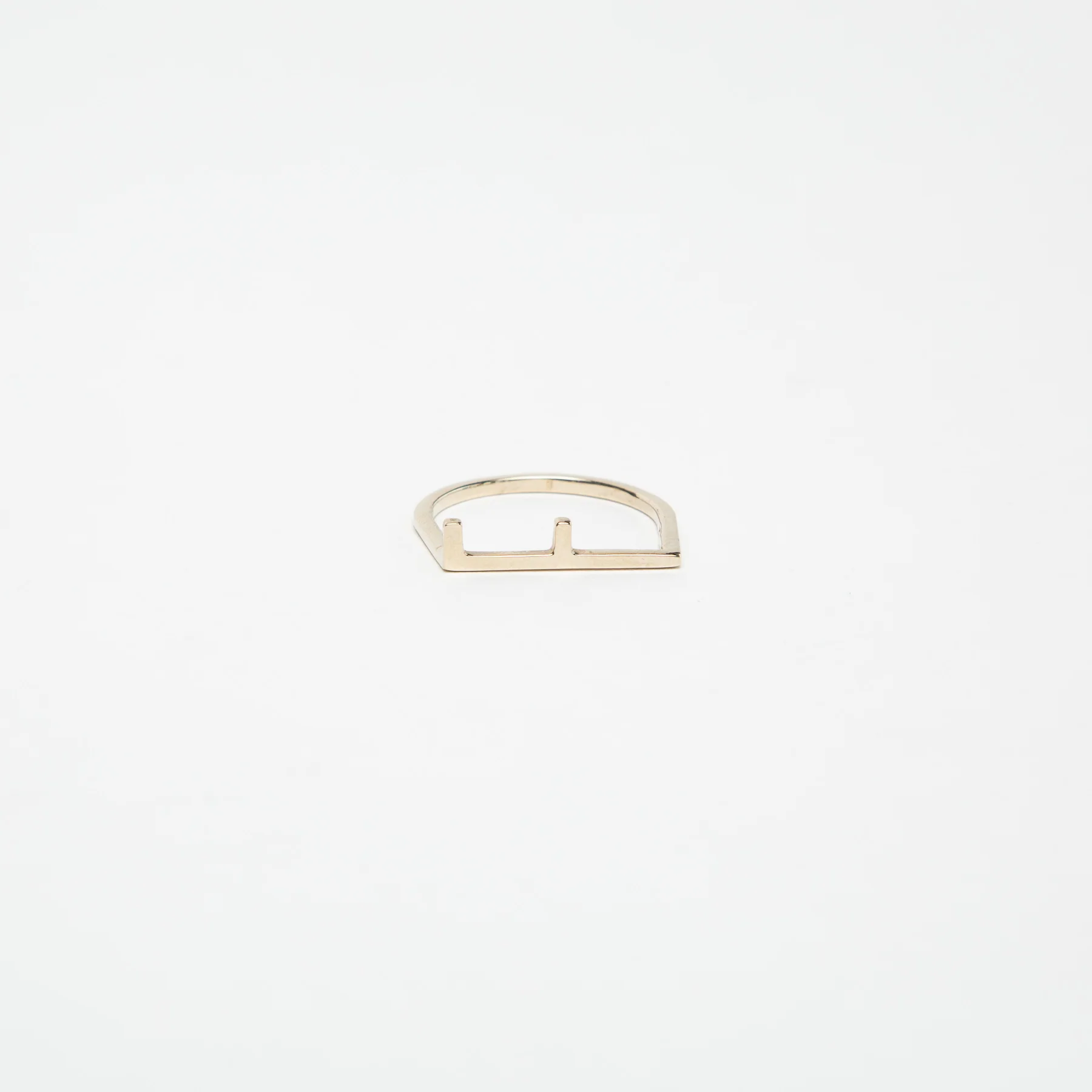 KWIT | 14K WHITE GOLD LETTER F RING