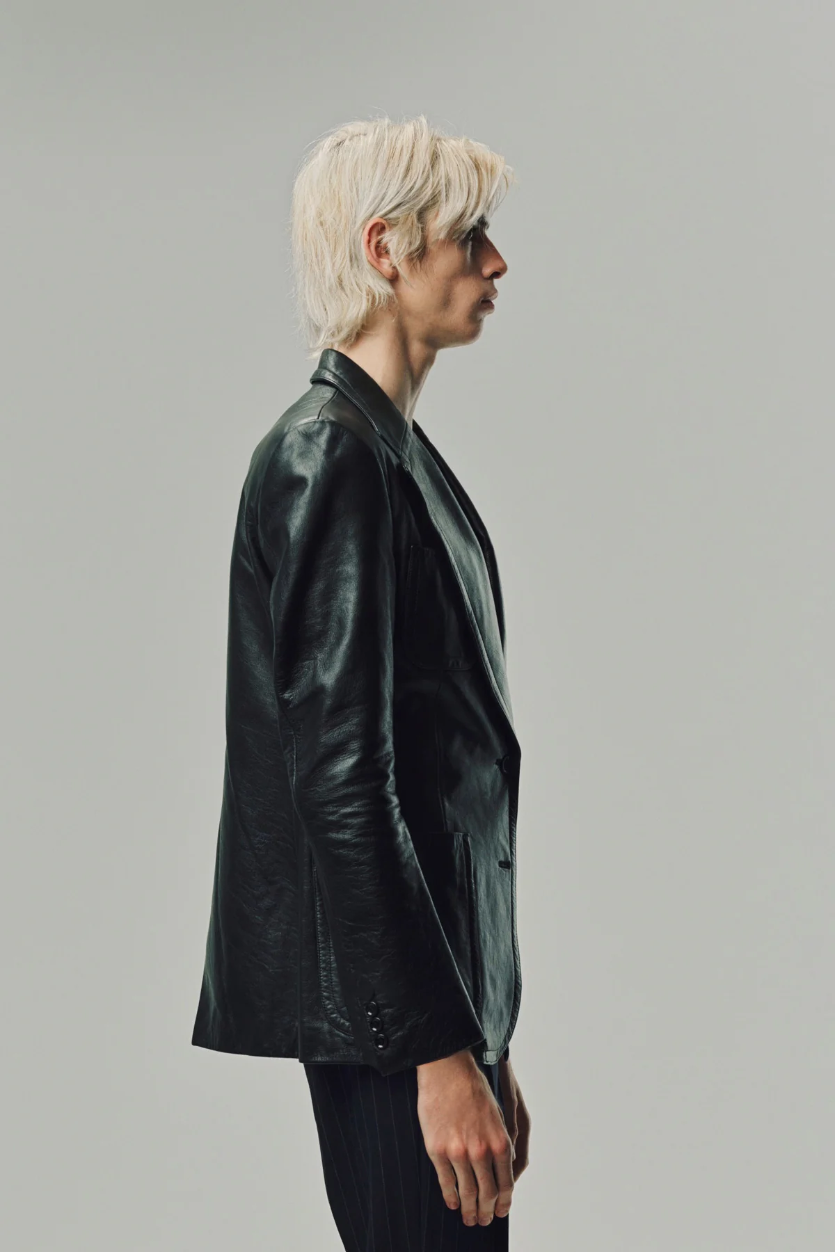 KYOSUKE KUNIMOTO | LEATHER NOTCH LAPEL BLAZER - Image 5