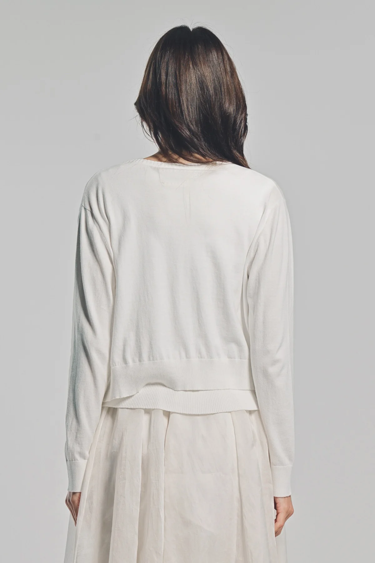 LARS ANDERSSON | DEEP V-NECK CARDIGAN - Image 4
