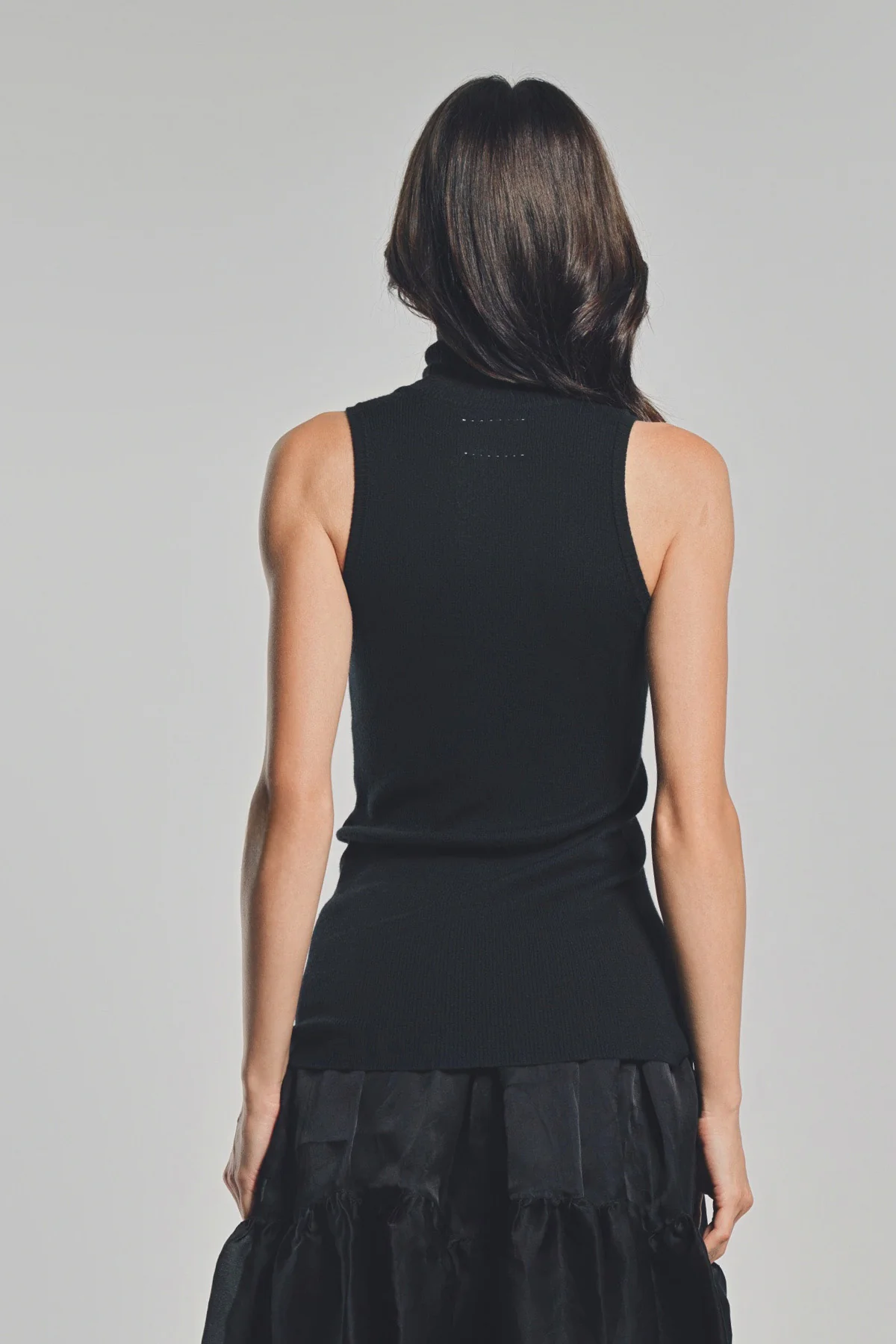 LARS ANDERSSON | TURTLENECK TANK TOP - Image 4