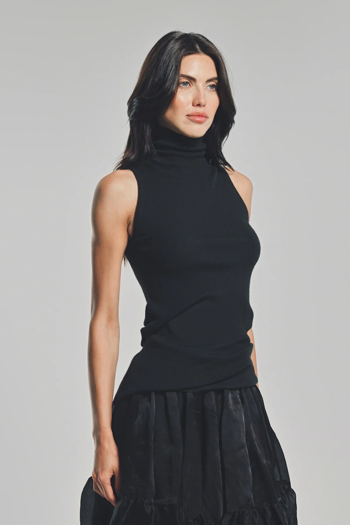 LARS ANDERSSON | TURTLENECK TANK TOP - Image 5