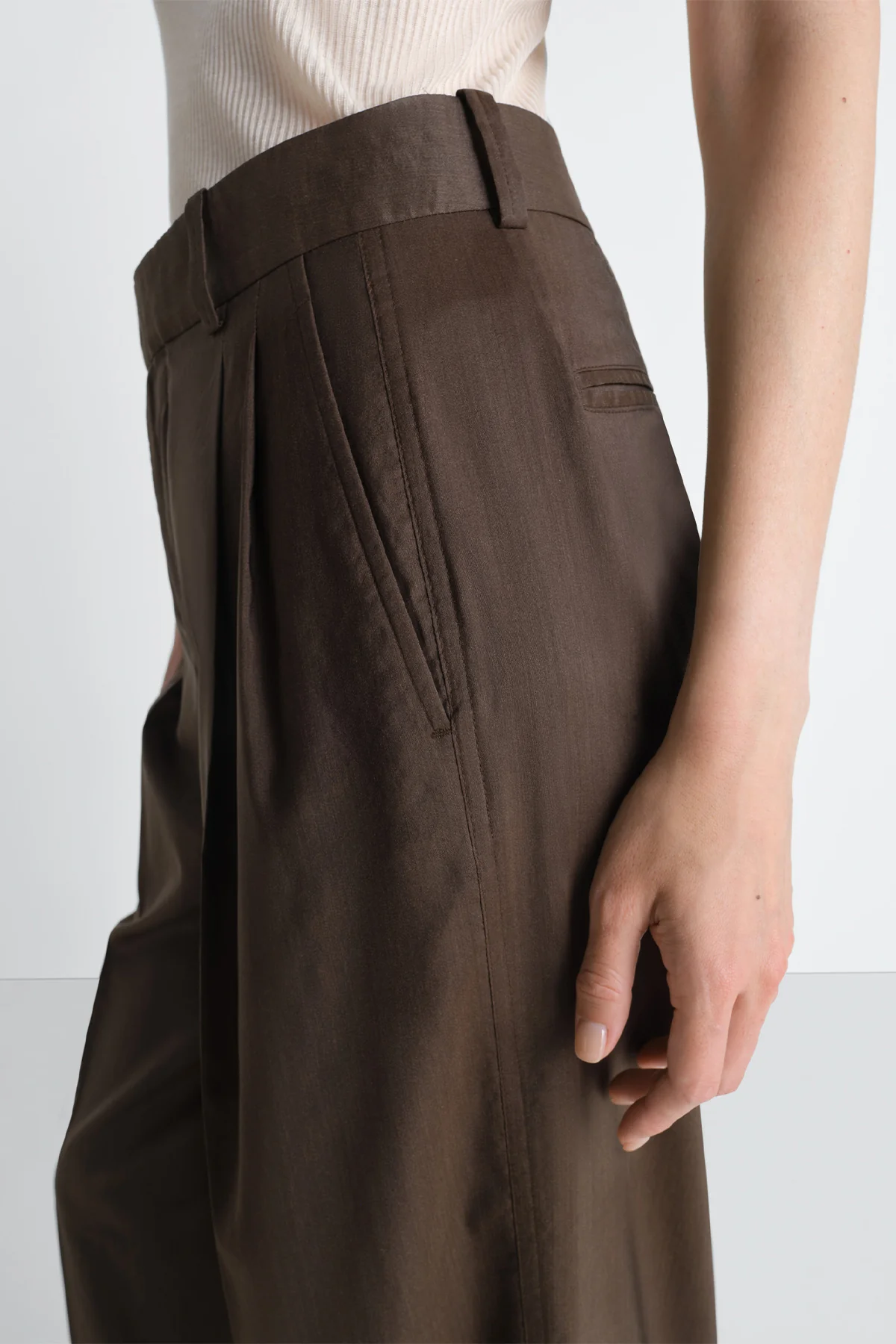LEMAIRE | PLEATED LARGE PANTS - Image 5