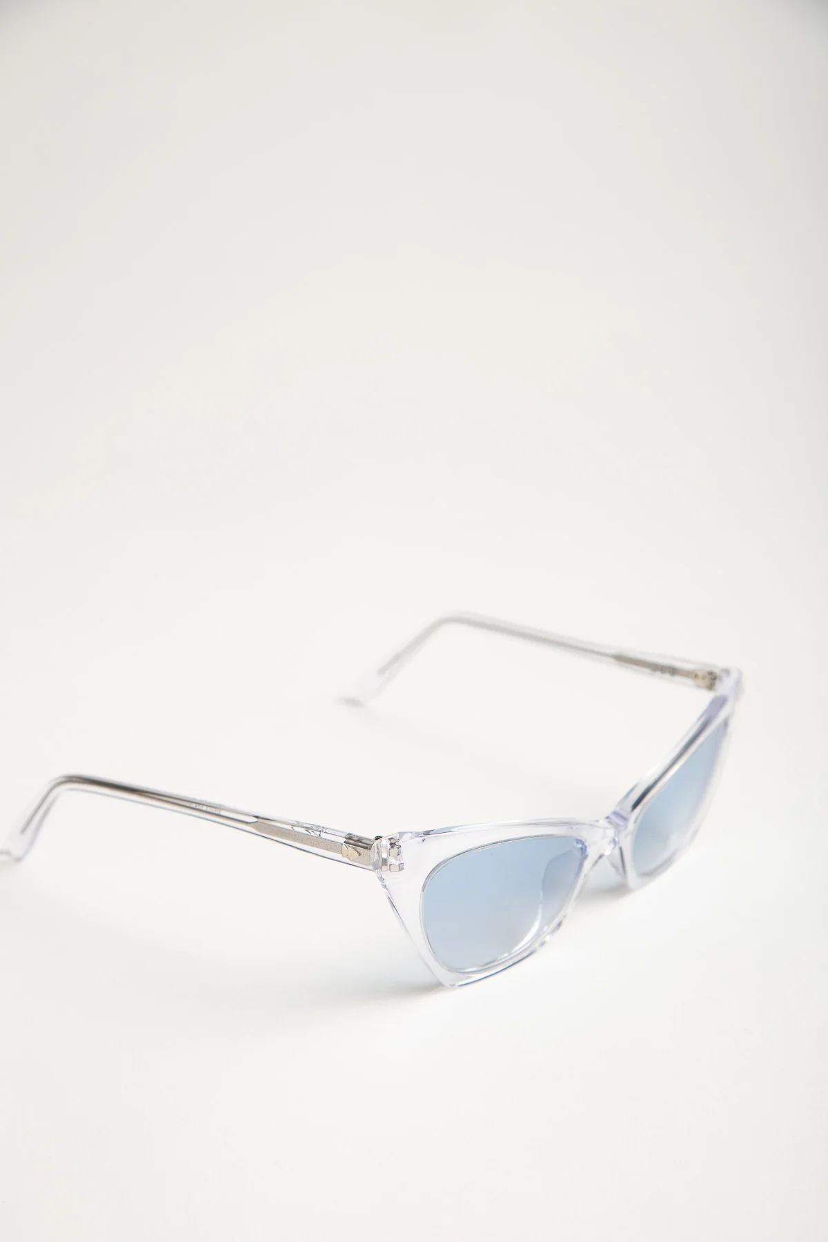 KRAVITZ EYEWEAR | ZOE SUNGLASSES - Image 2