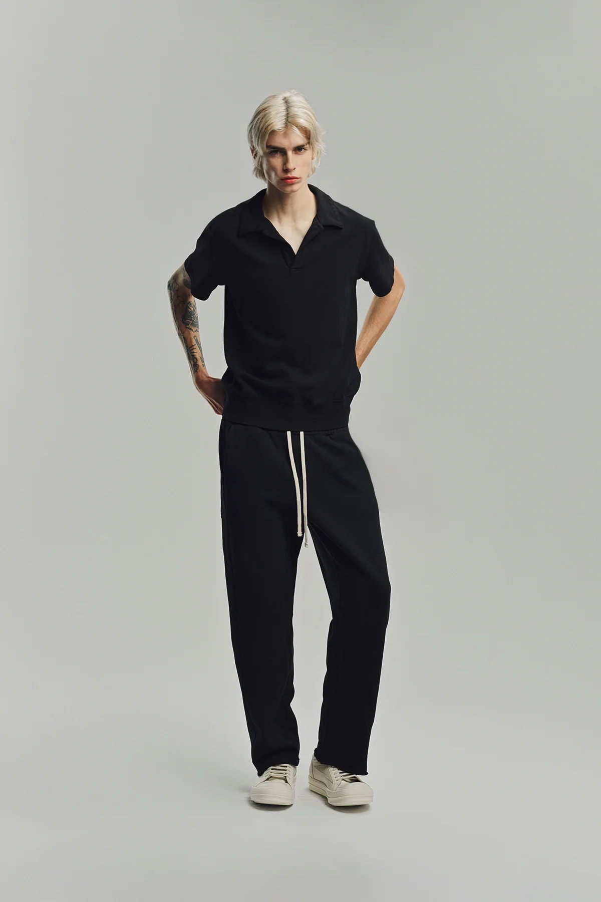 LES TIEN | PIQUÉ SHORT SLEEVE TENNIS POLO