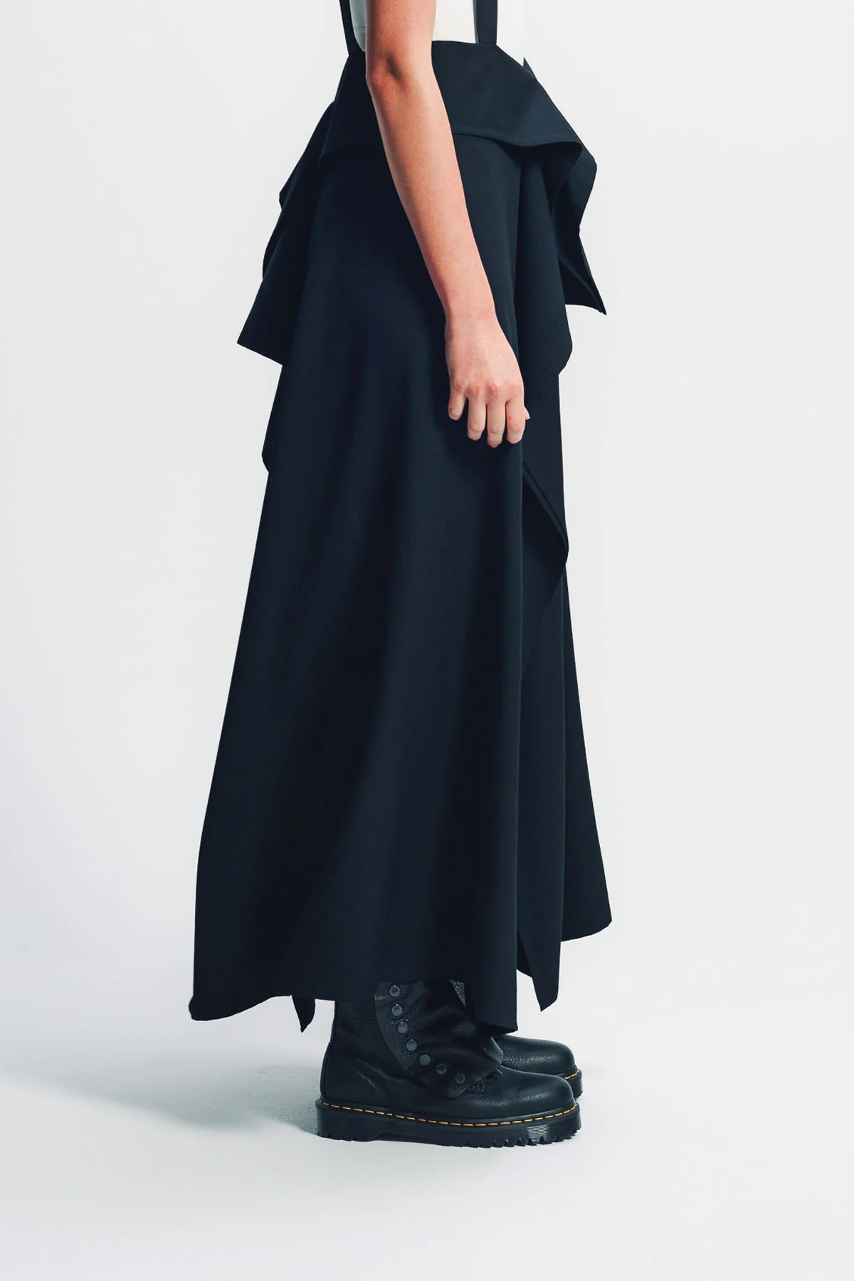 LIMI FEU | WOOL GABARDINE SQUARED SUSPENDER SKIRT - Image 5