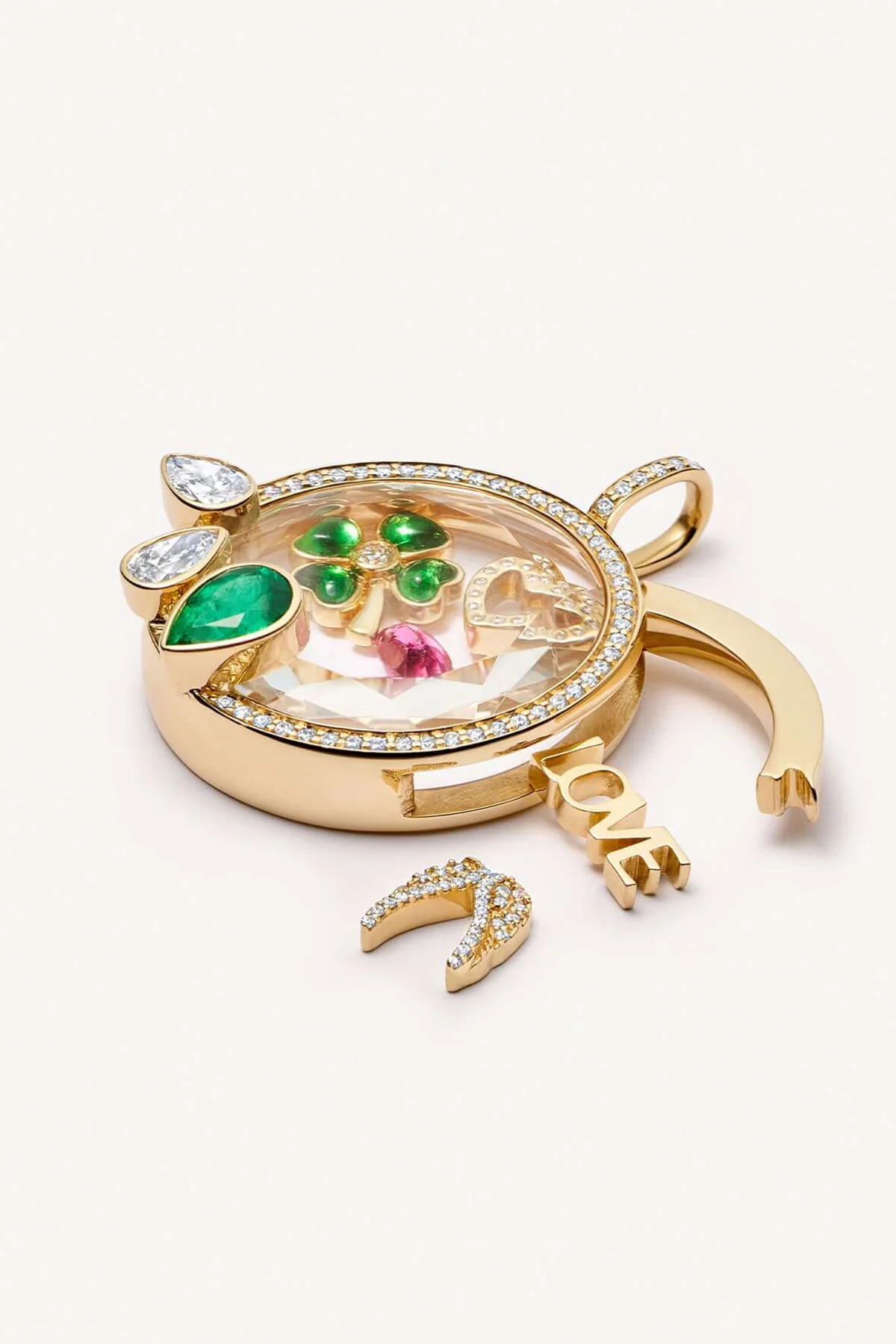 LOQUET LONDON | 18K GOLD ATHENA EMERALD PEAR DROP LOCKET - Image 2