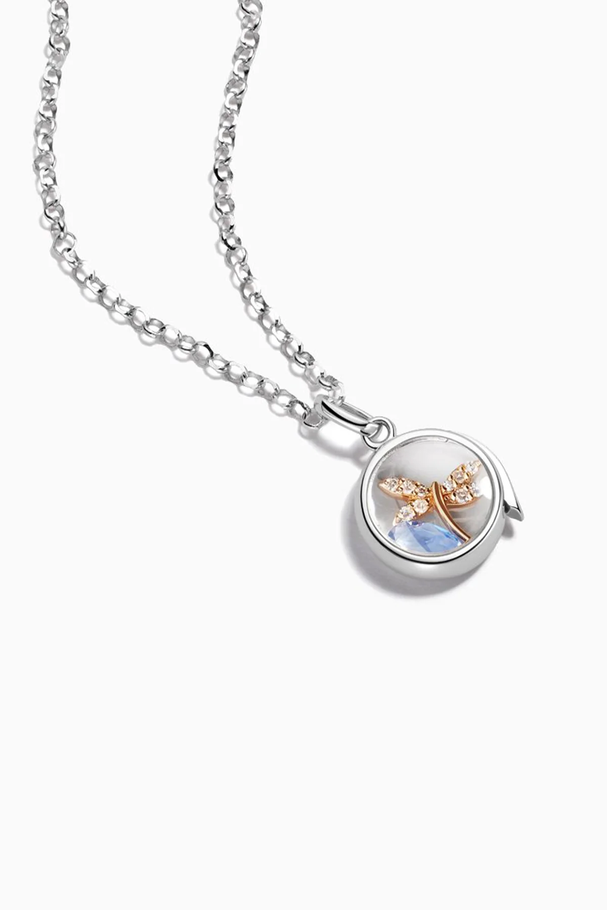LOQUET LONDON | DIAMOND DRAGONFLY CHARM - Image 2