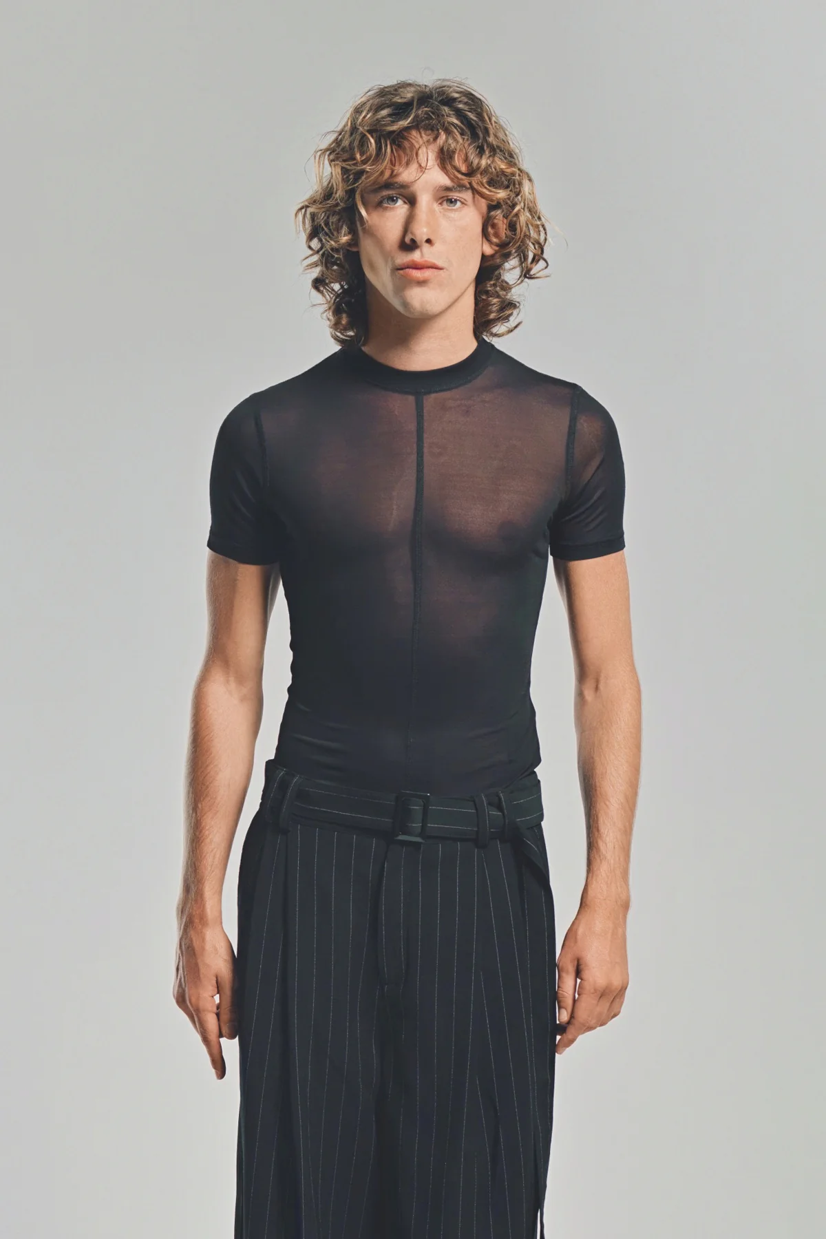 LOUIS GABRIEL NOUCHI | MESH SHORT SLEEVE T-SHIRT - Image 2