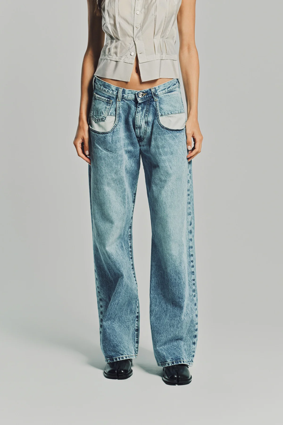 MAISON MARGIELA | CONTRAST POCKET JEANS - Image 2