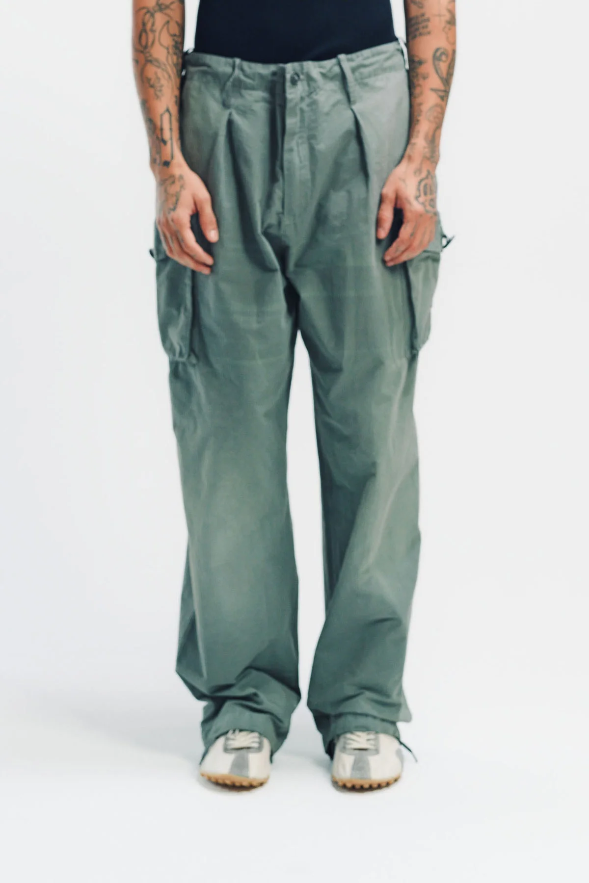MAISON MARGIELA | COTTON BLEND CARGO PANTS - Image 2