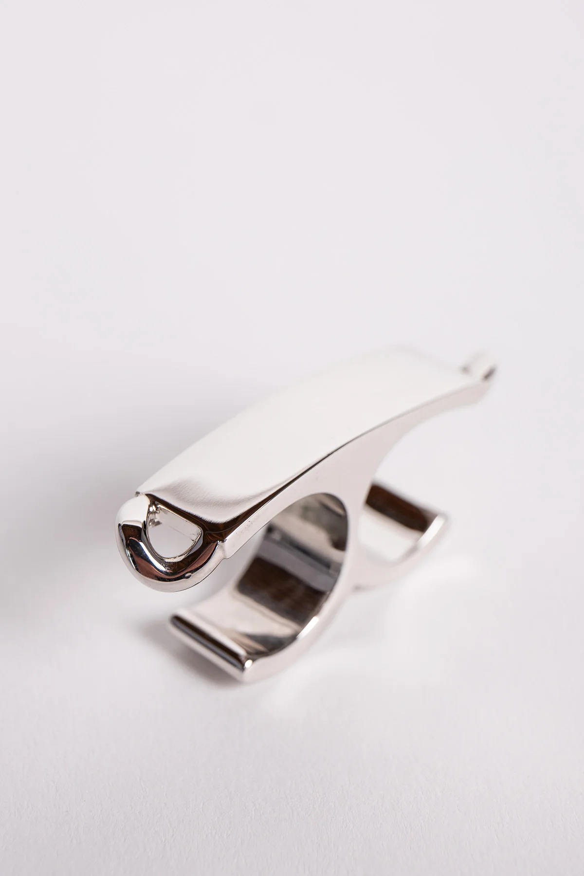 MAISON MARGIELA | DOUBLE FINGER OPEN RING - Image 4