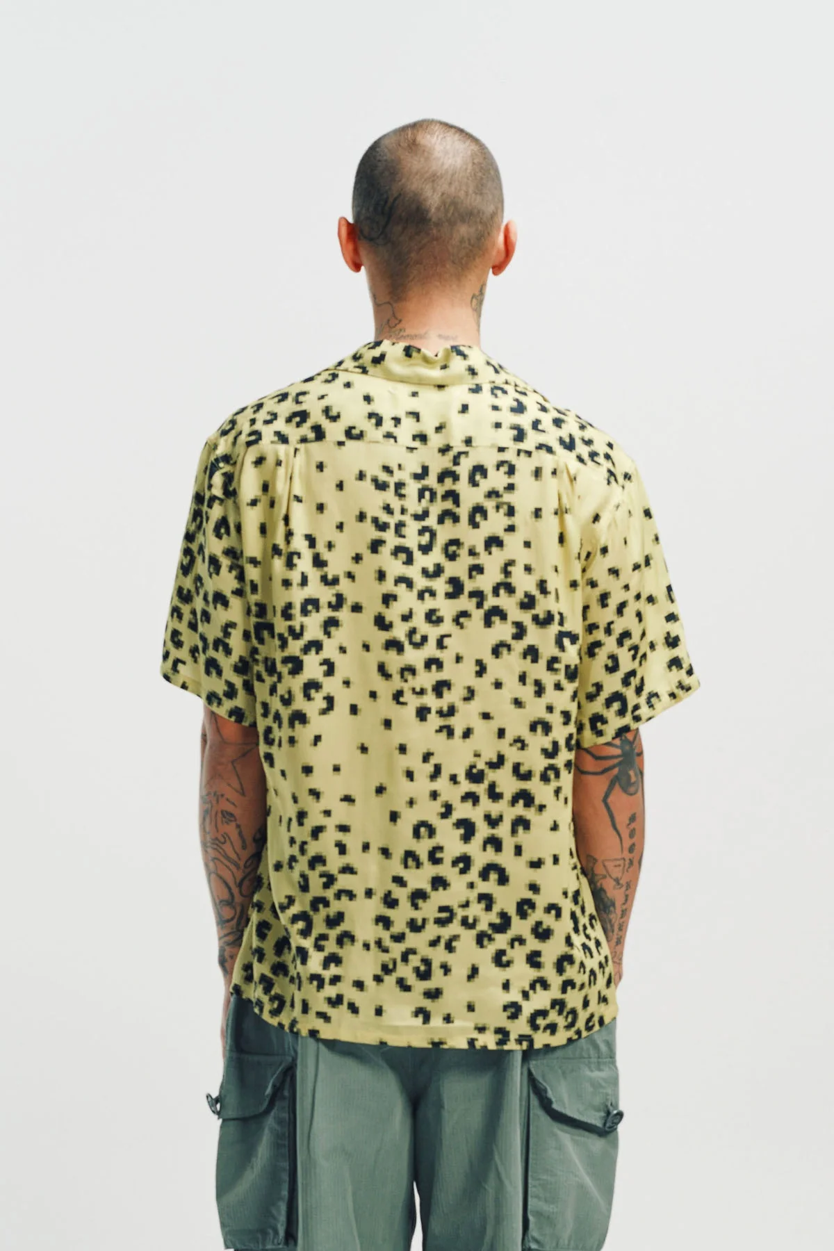 MAISON MARGIELA | PIXEL LEOPARD SHORT SLEEVE SHIRT - Image 4