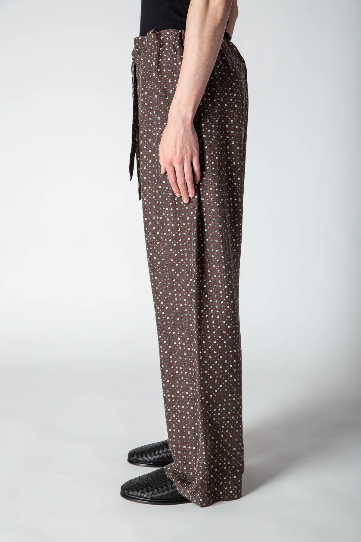 MAISON MARGIELA | PRINTED SILK SATIN PANTS - Image 3